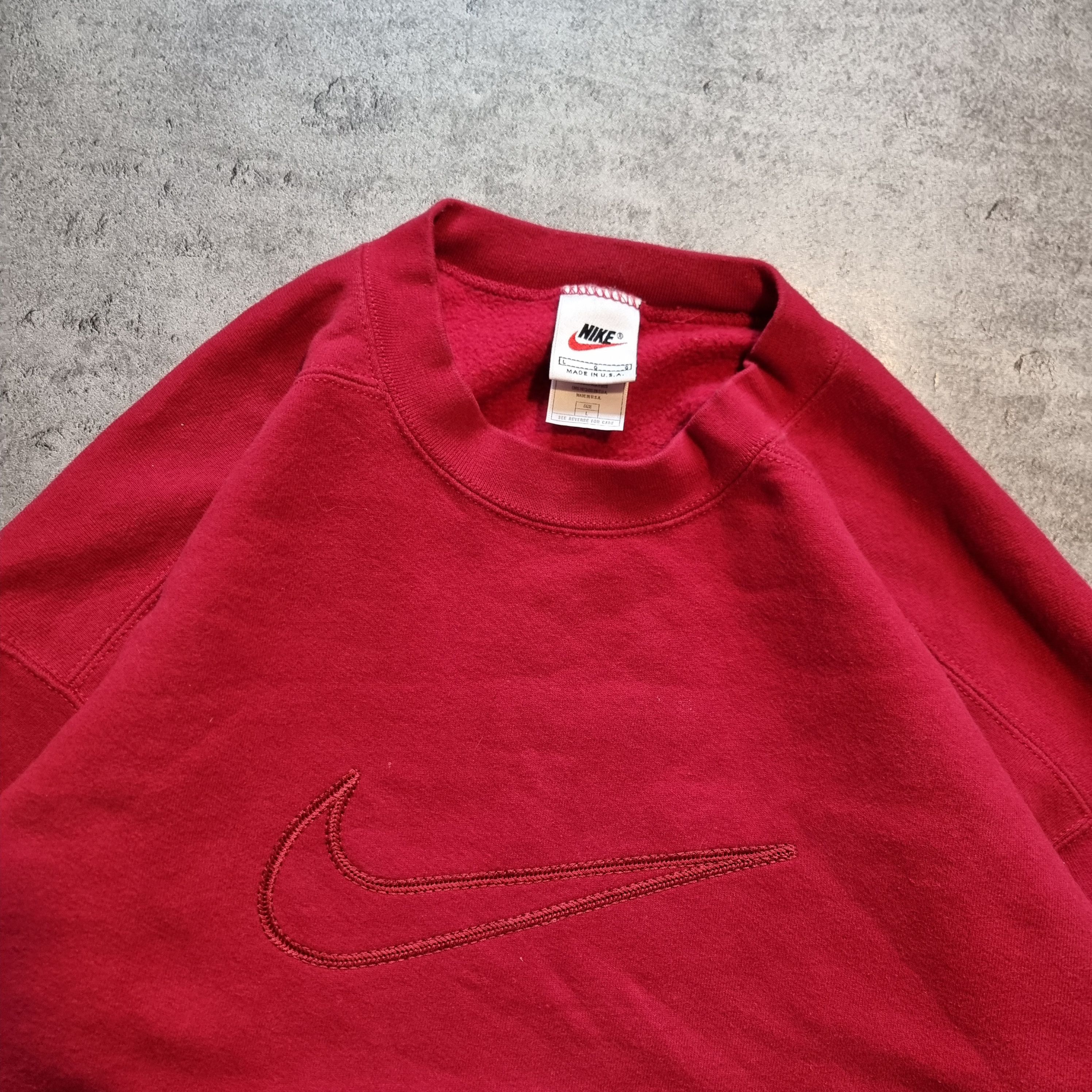 Nike Nike vintage center swoosh crewneck 90s style y2k Size US M / EU 48-50 / 2 - 2 Thumbnail