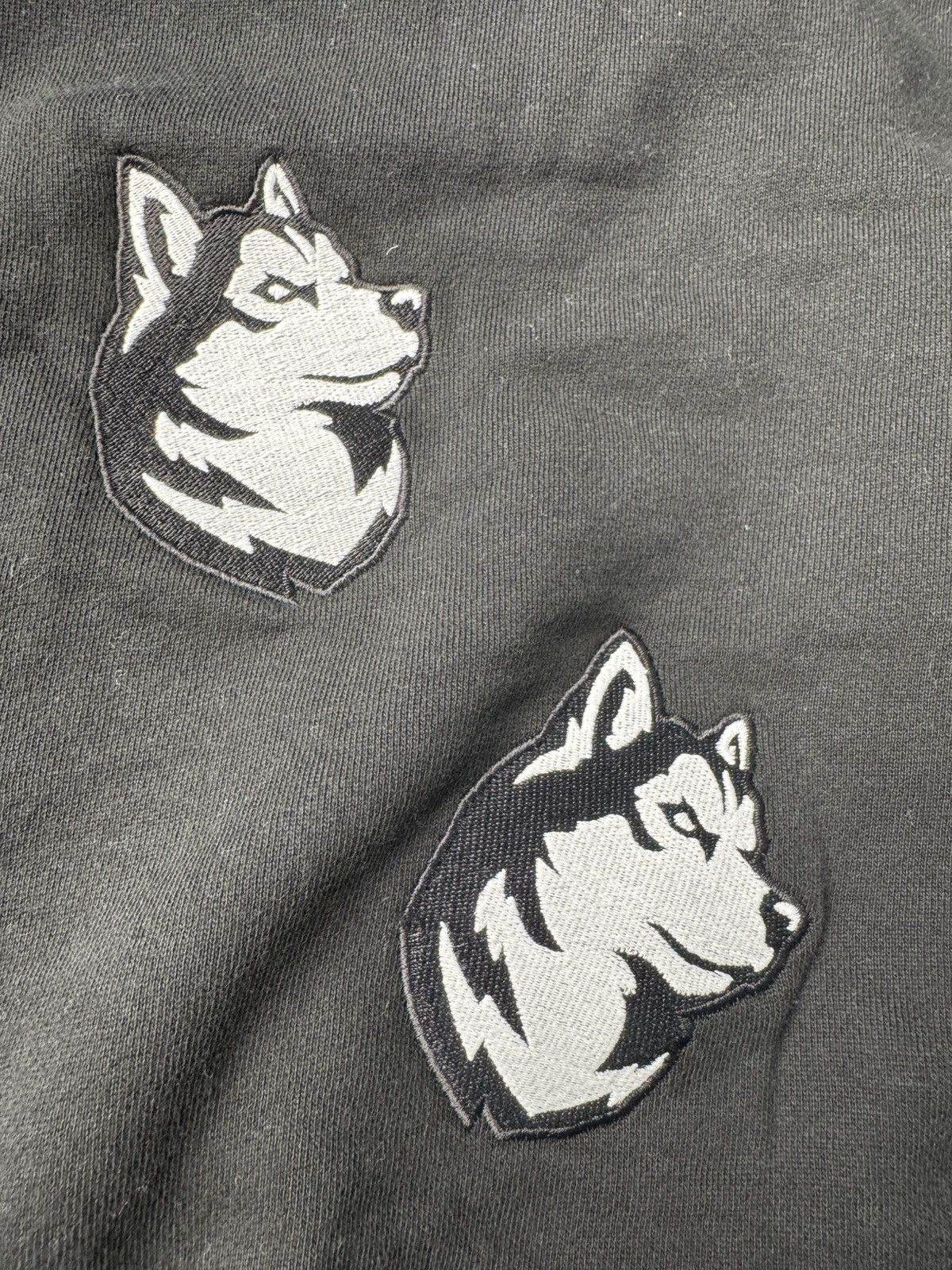 Mitchell & Ness × Travis Scott Northeastern hoodie Size US XL / EU 56 / 4 - 5 Thumbnail