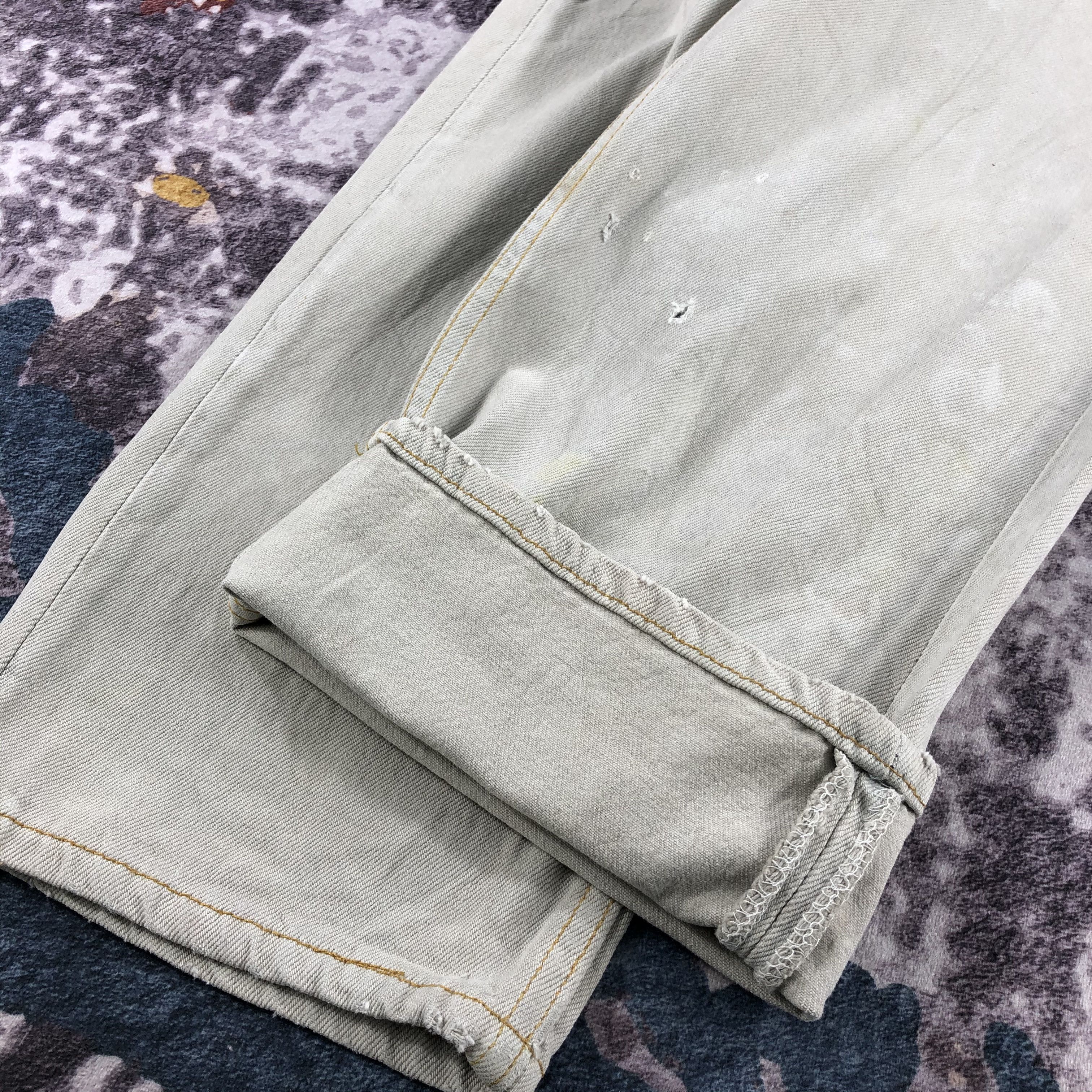 Levi's Vintage 90s Light Wash Levis 501 Jeans-JM2551 Size US 33 - 10 Thumbnail