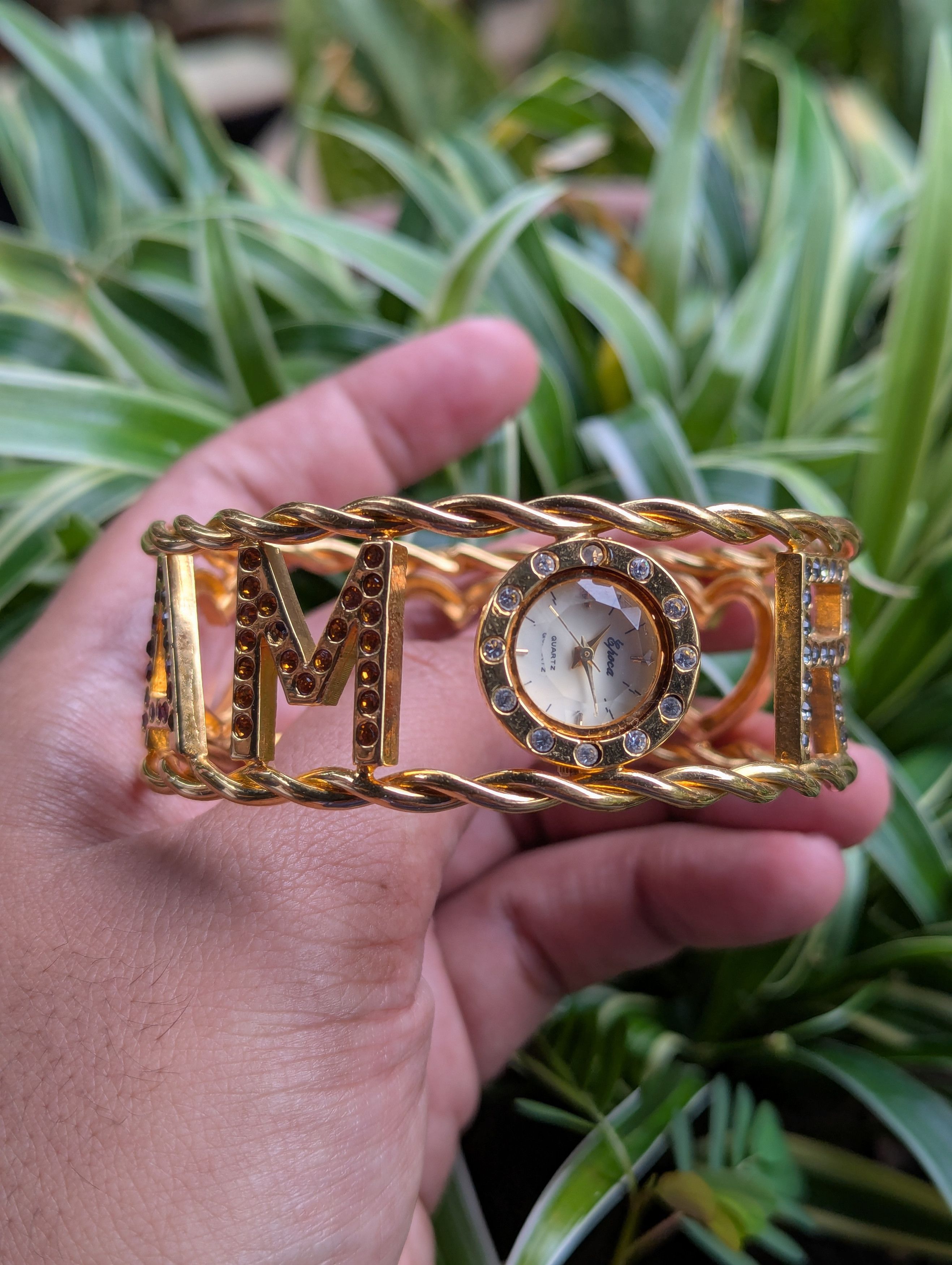 Designer RARE Epoca Watch with AMOR(Love) Spellout Bracelet Size ONE SIZE - 6 Thumbnail