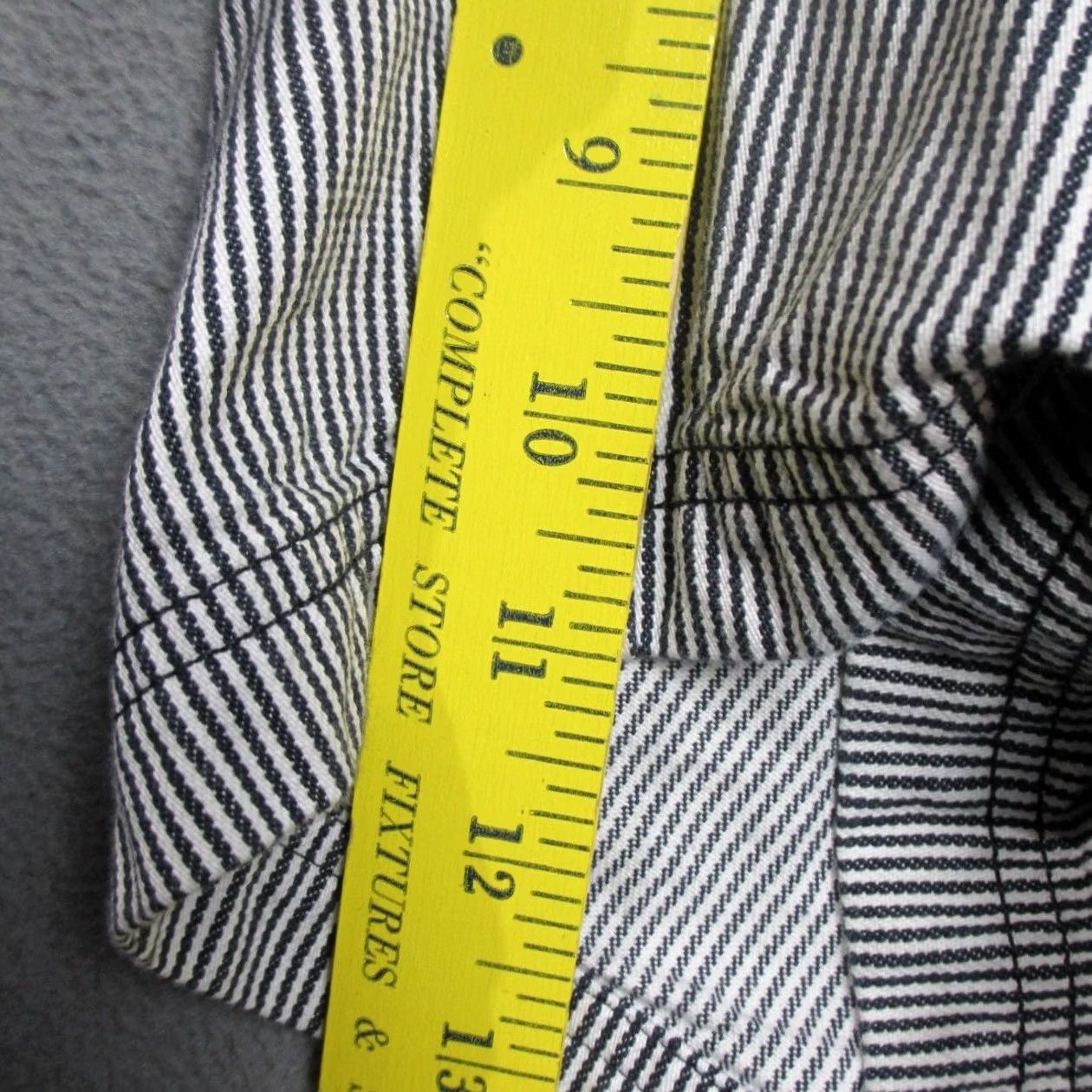 Patagonia Patagonia Shorts Womens 10 White Women Black Hickory Stripe Canvas Inga Worn Wear Beach Size 32" / US 10 / IT 46 - 7 Thumbnail
