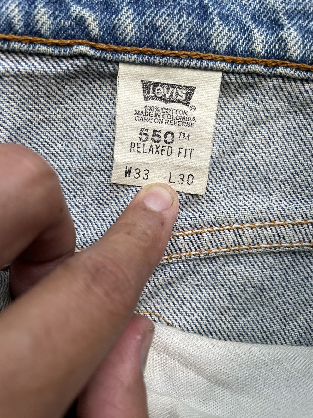 Levi's Levi's 550 straight leg jeans with a worn-in look jeans Size US 33 - 11 Thumbnail
