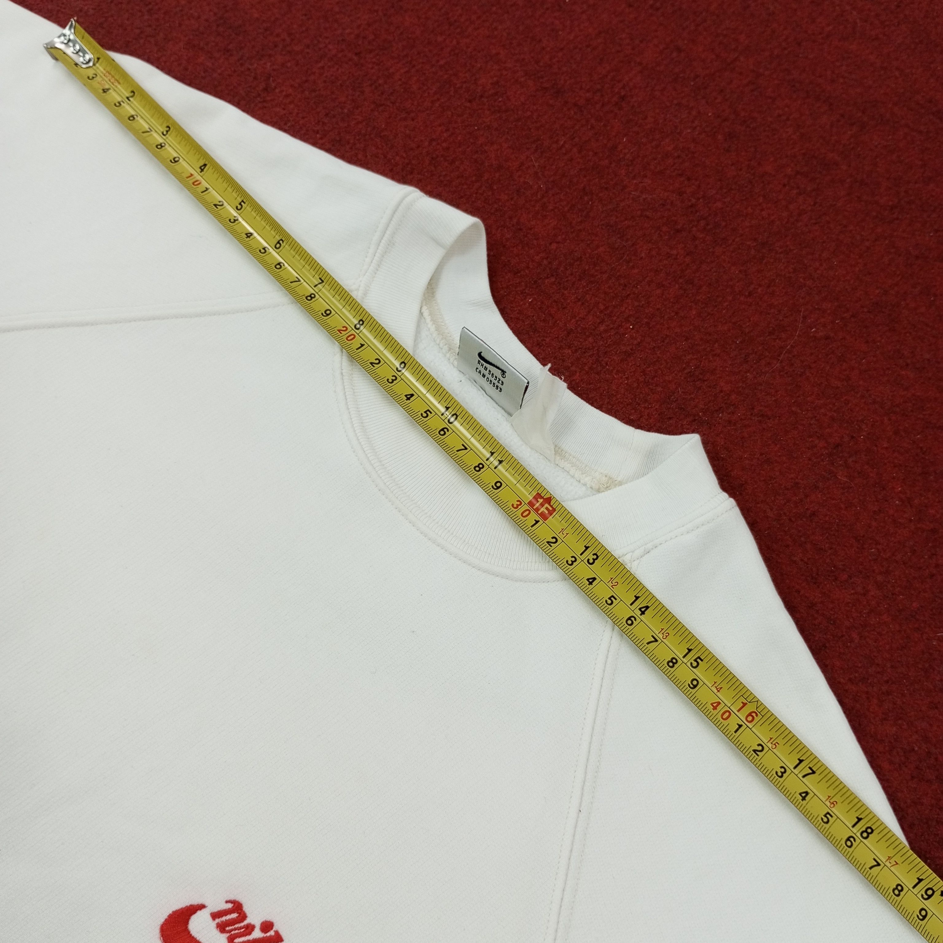 Nike × Vintage Nike Small Logo Design Sweatshirt c230n21 Size US S / EU 44-46 / 1 - 9 Thumbnail