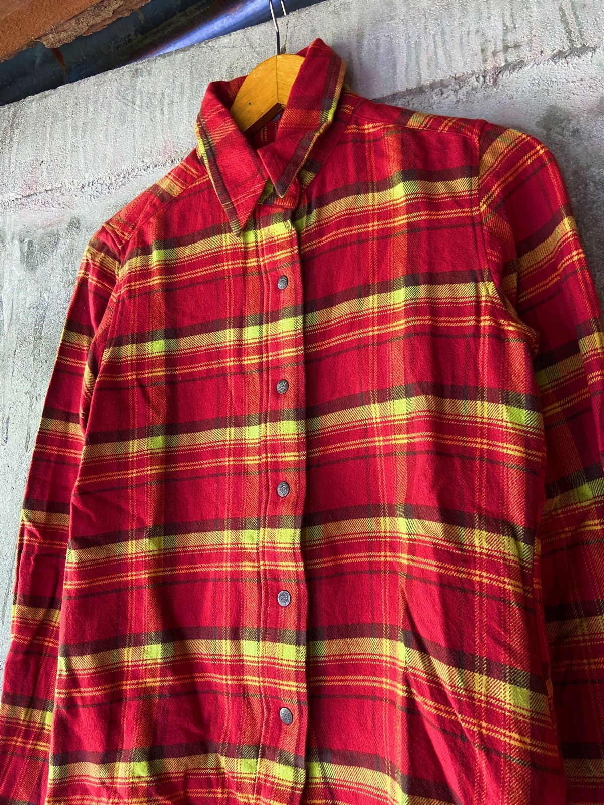 If Six Was Nine AUTHENTIC SEXY JAPANESE PLAID BUTTON DOWN SHIRT Size US S / EU 44-46 / 1 - 5 Thumbnail