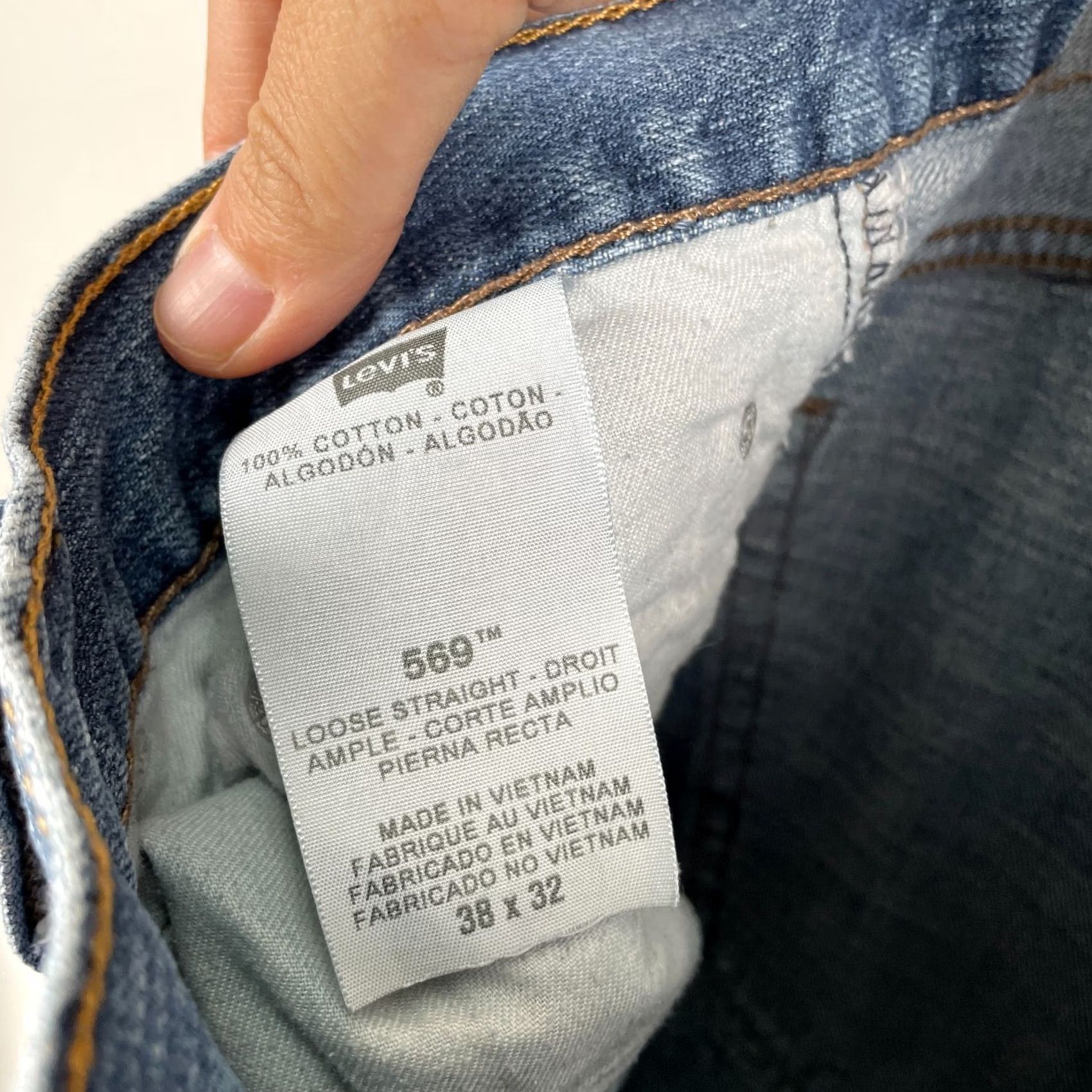 Levi's VINTAGE Levi's 569 Jeans Men Blue Straight Loose Denim 40x31 Distressed Regular Mens Size US 40 / EU 56 - 5 Thumbnail