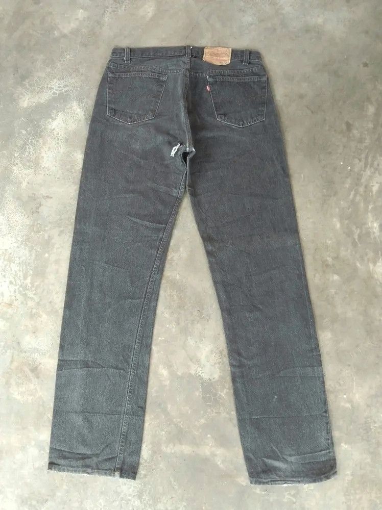 Levi's 80s Vintage Levi's 501 Black Made In USA Jeans 36x36 Size US 36 / EU 52 - 2 Thumbnail