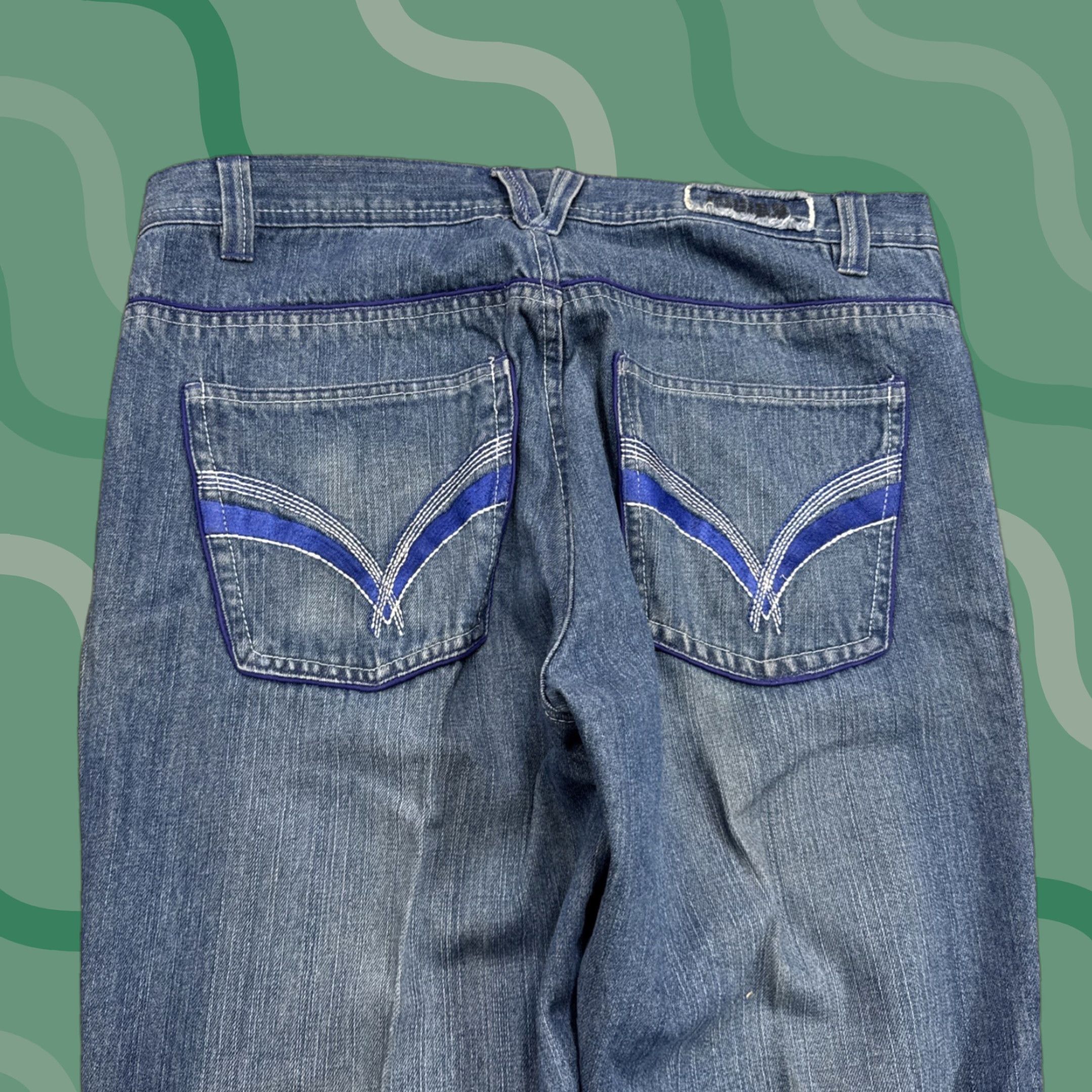 Vintage VINTAGE Russo Jeans Mens 38x34 Hip Hop Embroidered Wide-Leg Denim Distressed Blue Cotton Jeans Mens Size US 38 / EU 54 - 1 Thumbnail