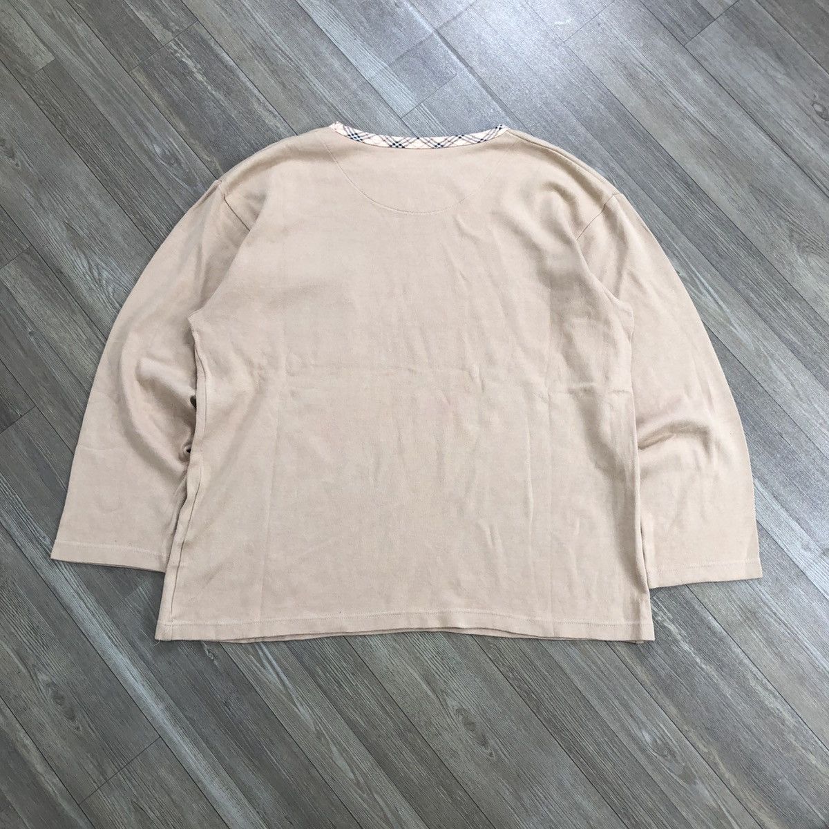 Burberry × Designer × Vintage Vintage Burberry London Pocket Small Logo Longsleeve Size US M / EU 48-50 / 2 - 9 Thumbnail