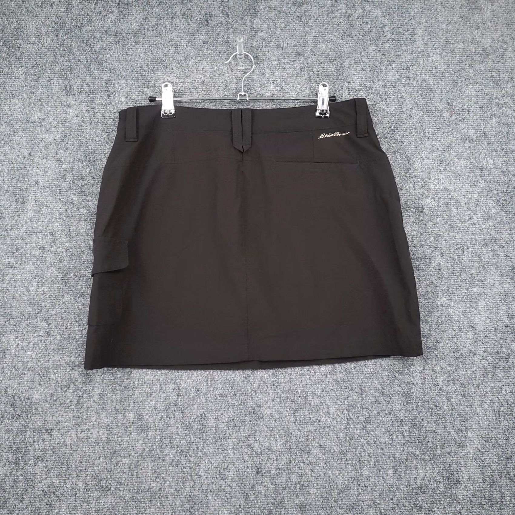 Eddie Bauer Eddie Bauer Skort Womens Black Performance Cargo Golf Tennis Hiking Size 8 Size 30" / US 8 / IT 44 - 2 Thumbnail