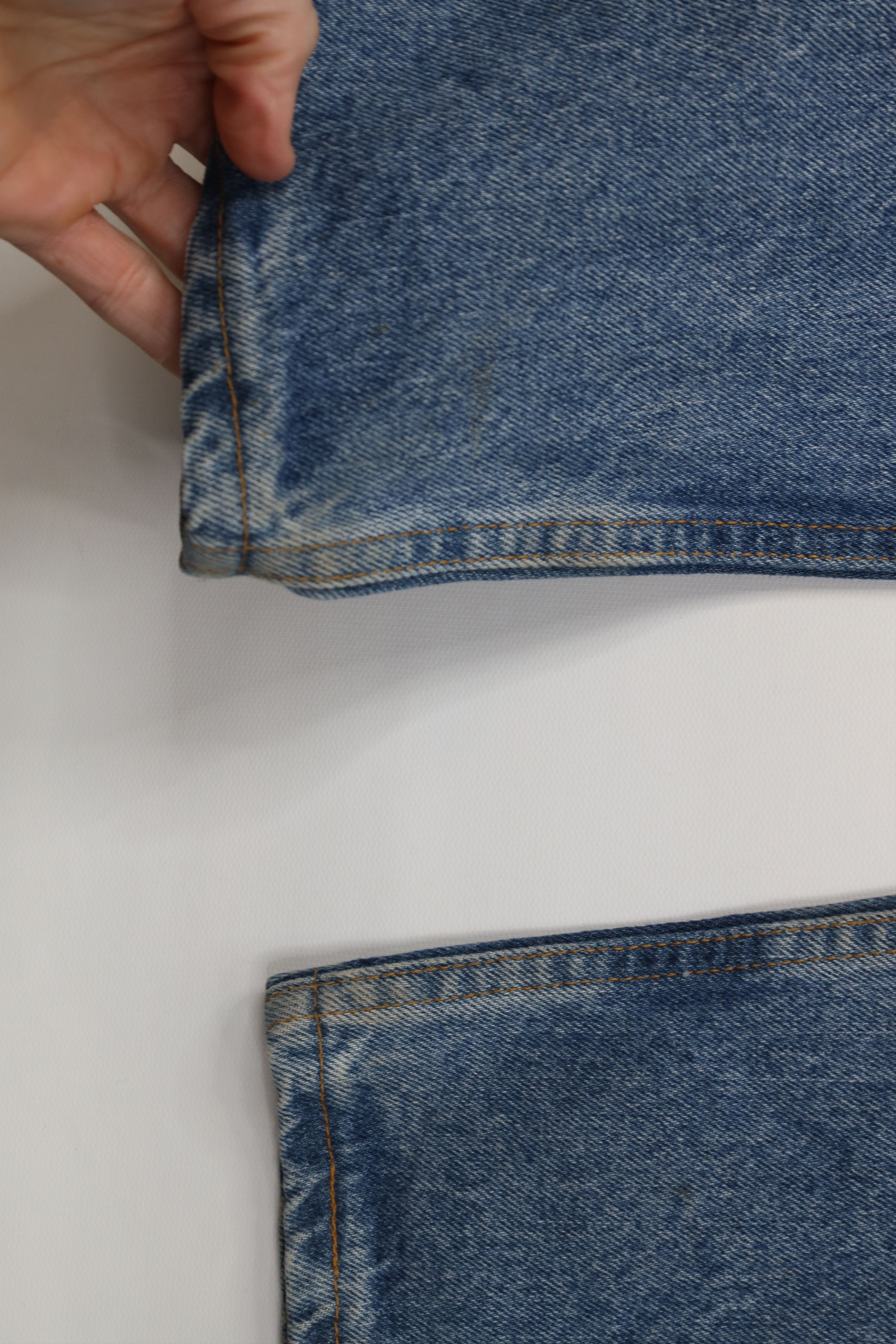 Levi's Vintage 90s Levis 550 Fit Denim Jeans Blue Cotton USA Size US 36 / EU 52 - 6 Thumbnail