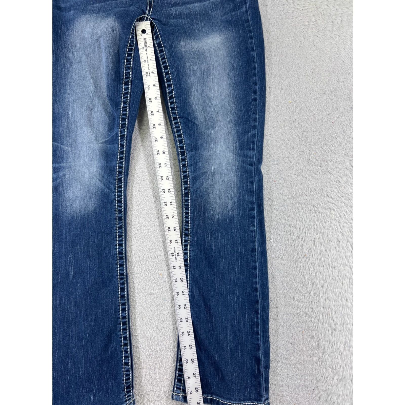 Vintage Maurices Jeans Women Bootcut Denim 26x29 Low Rise 3 Pockets Zipper Distressed Blue Cotton Size 26" / US 2 / IT 38 - 7 Thumbnail