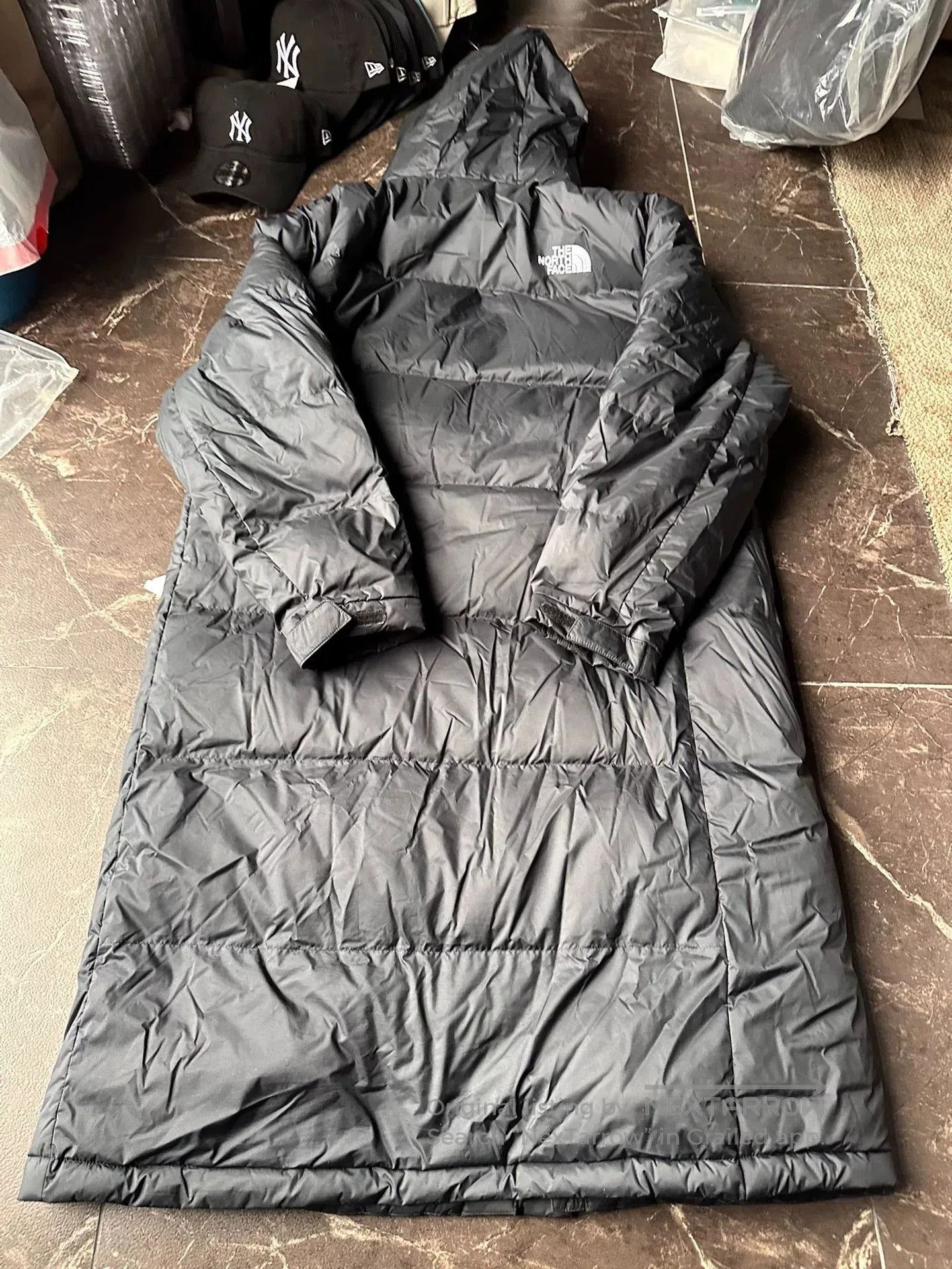 The North Face THE NORTH FACE GO FREE Long Down Jacket. Size US XXL / EU 58 / 5 - 6 Thumbnail