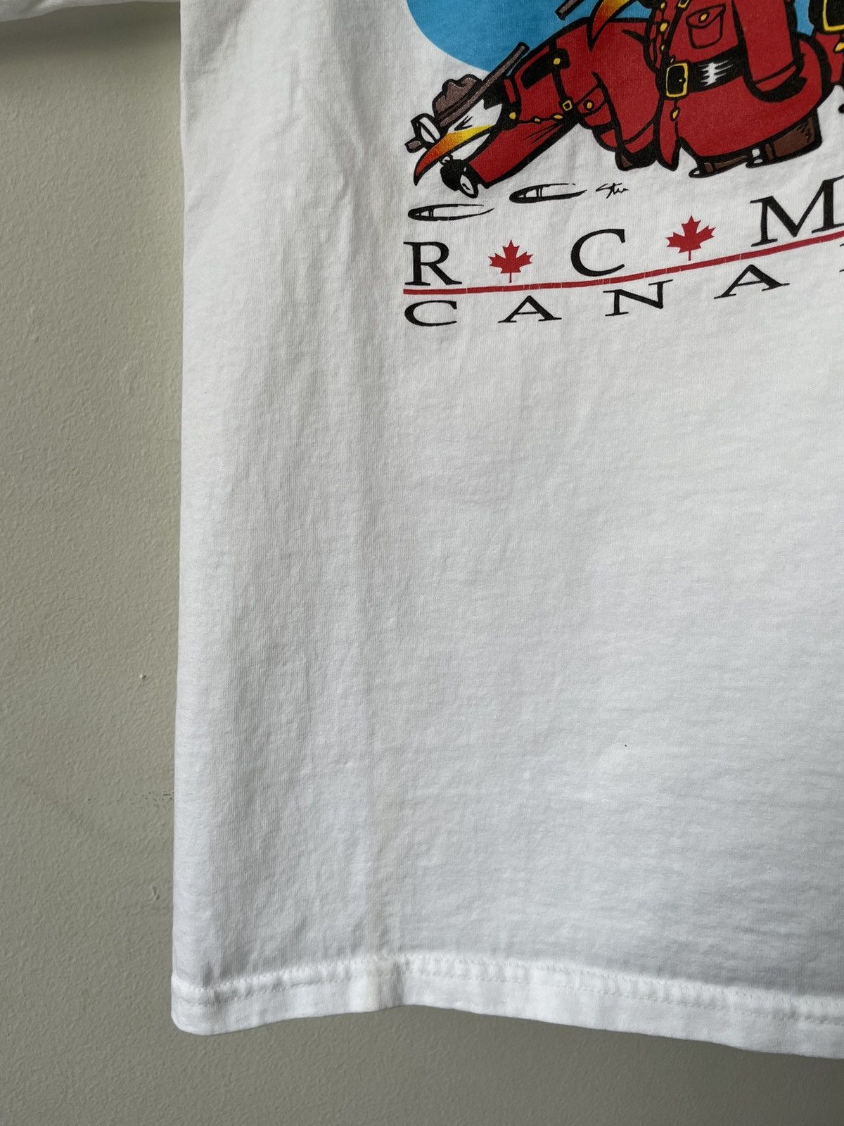 Vintage Vintage Canada Penguins Polar Bear tee Size US M / EU 48-50 / 2 - 5 Thumbnail