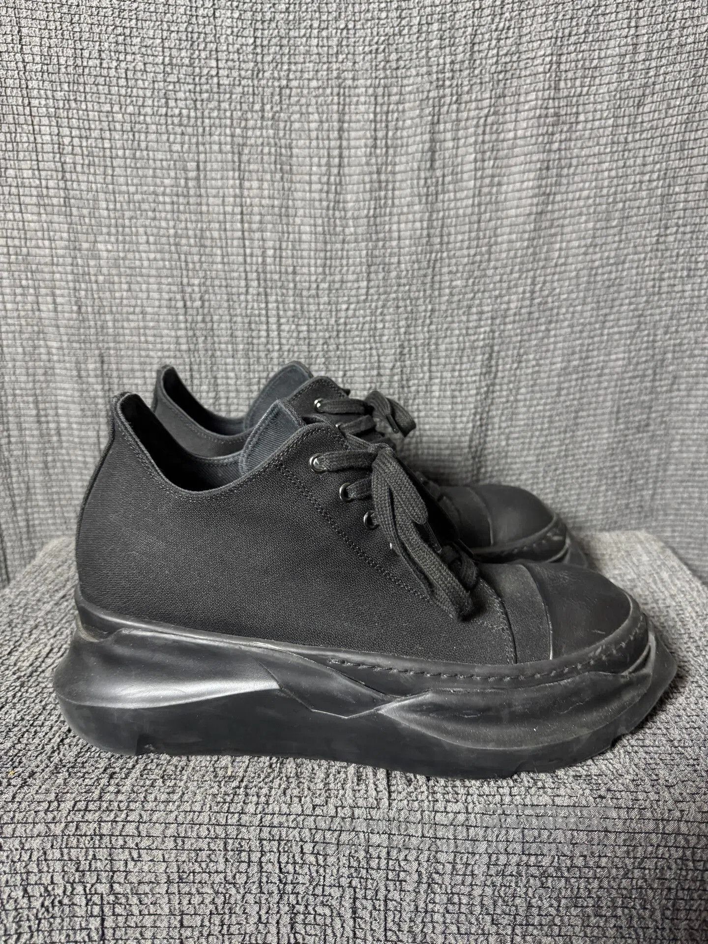 Rick Owens Rick Owens Black Tank Bottom Low Sneakers. Size US 8 / EU 41 - 4 Thumbnail