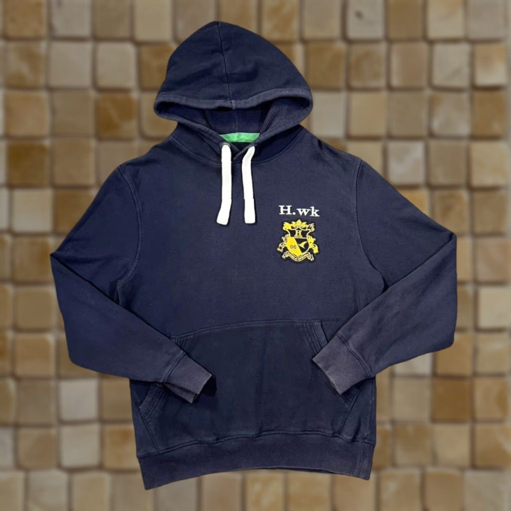 Vintage Howick H.wk Embroidered Patch Logo Navy Blue Pullover Hoodie Large Hoodie Mens L Blue Embroidered Logo 90s Event Size US L / EU 52-54 / 3 - 1 Thumbnail
