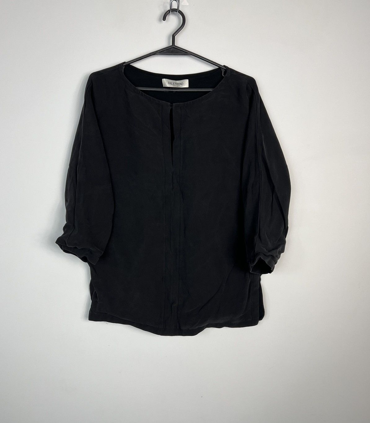 Valentino Blouses Valentino Made In Italy Black Size M / US 6-8 / IT 42-44 - 1 Thumbnail