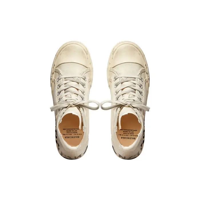 Balenciaga o1w1db11225 Paris High Top Graffiti Sneakers in Cream Size US 12 / EU 45 - 9 Thumbnail