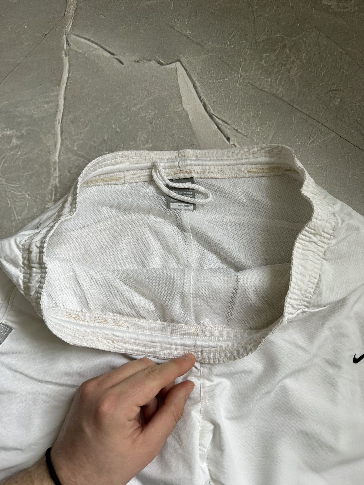 Nike 00s Nike Vintage Tracksuit Nylon Pants Small Swoosh Baggy Size US 30 / EU 46 - 12 Thumbnail
