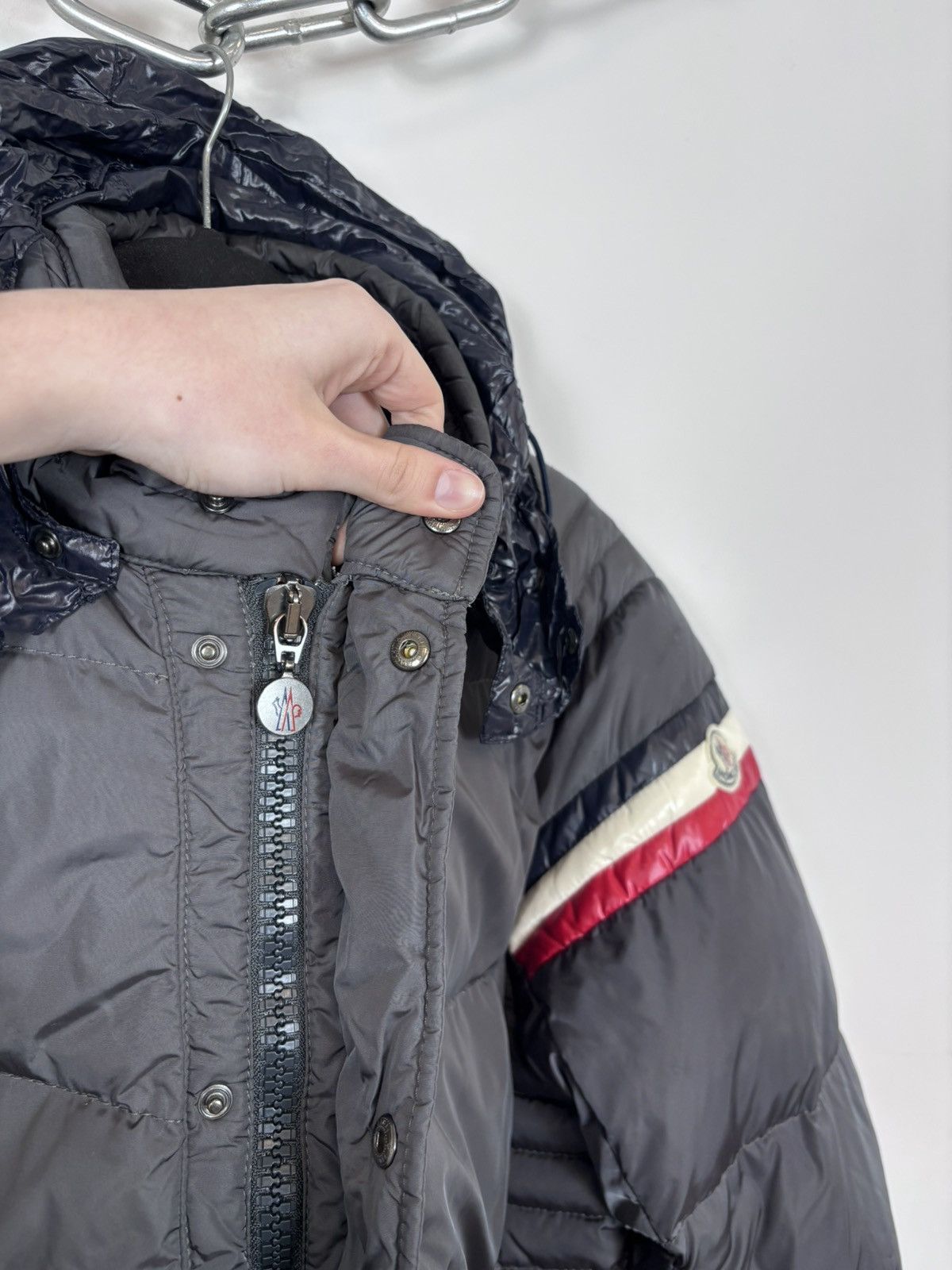 Moncler Moncler Chamonix Men’s Gray Hooded Down Puffer Jacket Size US L / EU 52-54 / 3 - 9 Thumbnail