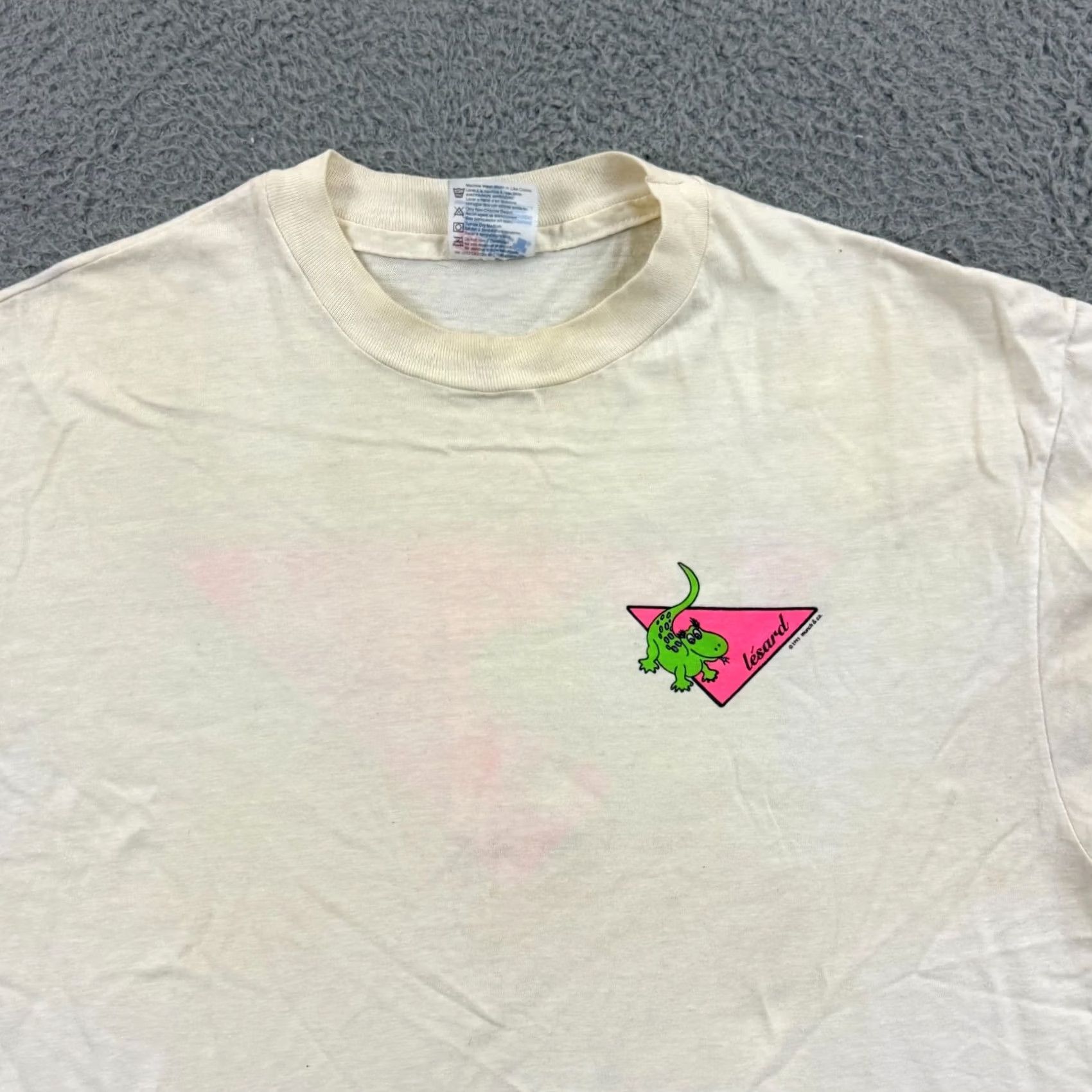 Hanes VINTAGE Hanes T-Shirt Adult Large White Crew Neck Short Sleeve 90s Dinosaur USA Mens Size US L / EU 52-54 / 3 - 5 Thumbnail