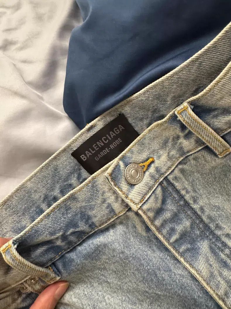Balenciaga Balenciaga size M Denim Jeans Size US 27 - 3 Thumbnail