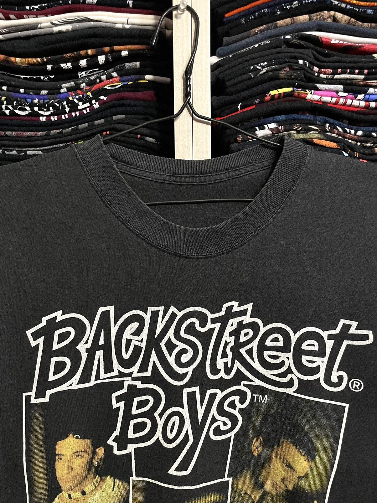 Band Tees Vintage 1997 Backstreet Boys Quit Playing Games 90s T-Shirt Size US L / EU 52-54 / 3 - 5 Thumbnail