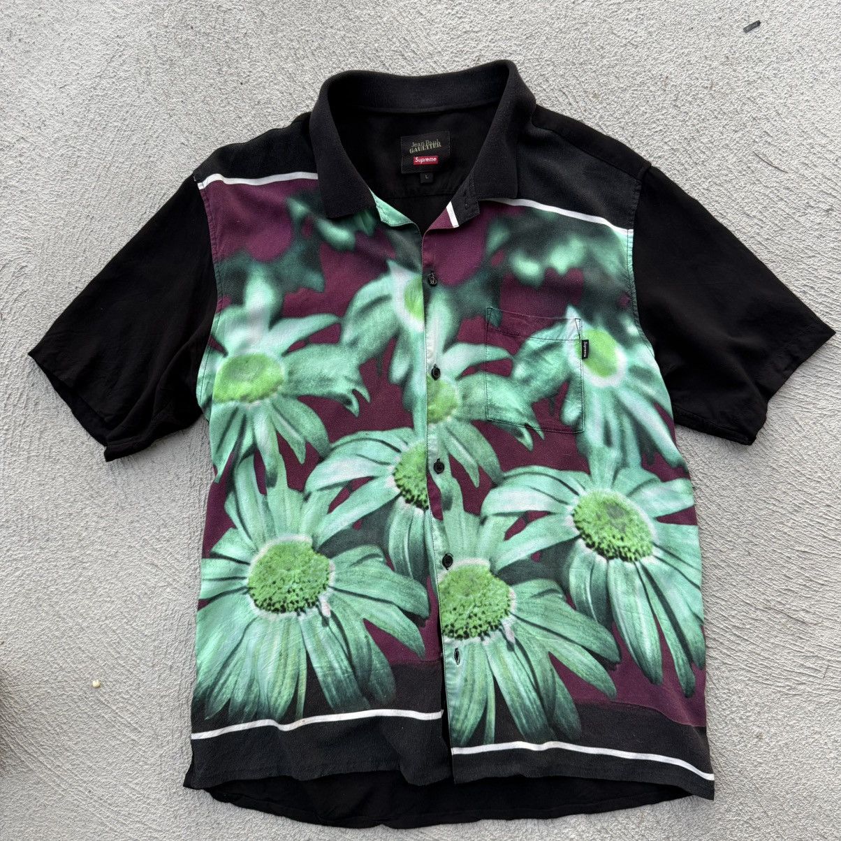 Supreme SUPREME JEAN PAUL GAULTIER FLOWER POWER RAYON SHIRT Size US L / EU 52-54 / 3 - 1 Thumbnail