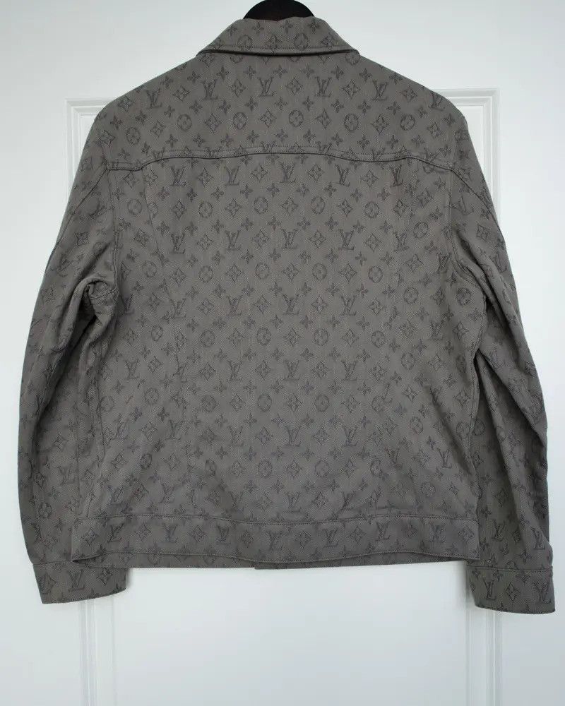 Louis Vuitton Louis Vuitton Monogram Jacquard Logo Denim Jacket Size US M / EU 48-50 / 2 - 2 Thumbnail