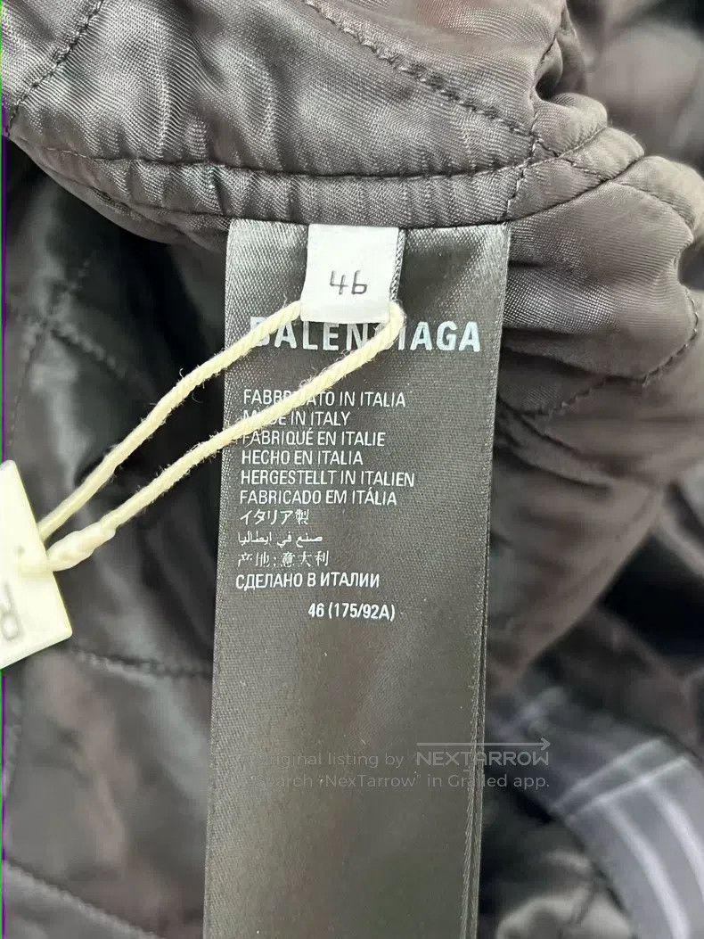 Balenciaga Balenciaga Plaid Chest Embroidered Logo Shirt Puffer Size US S / EU 44-46 / 1 - 5 Thumbnail