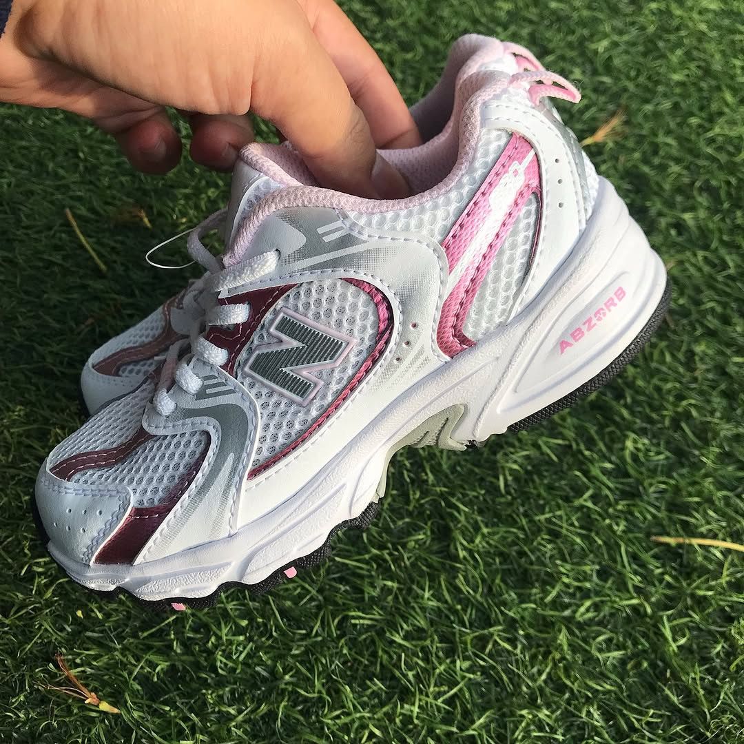 New Balance New Balance 530 Little Kid 'Pink Sugar abzorb grey white kid Size 28 - 6 Thumbnail
