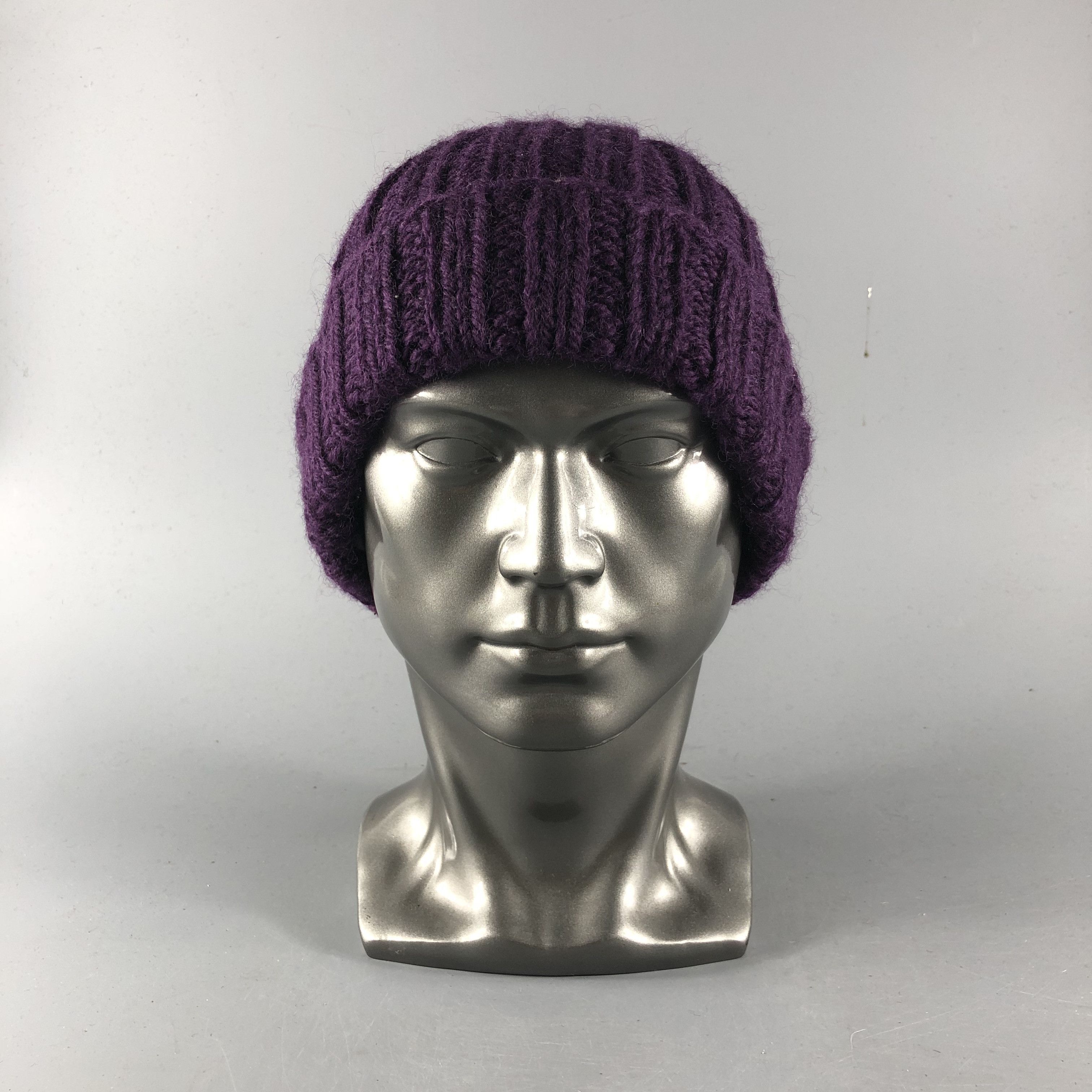 Vintage Purple Ribbed Knit Beanie Snowcap Snow Hat B1066 Size ONE SIZE - 1 Thumbnail