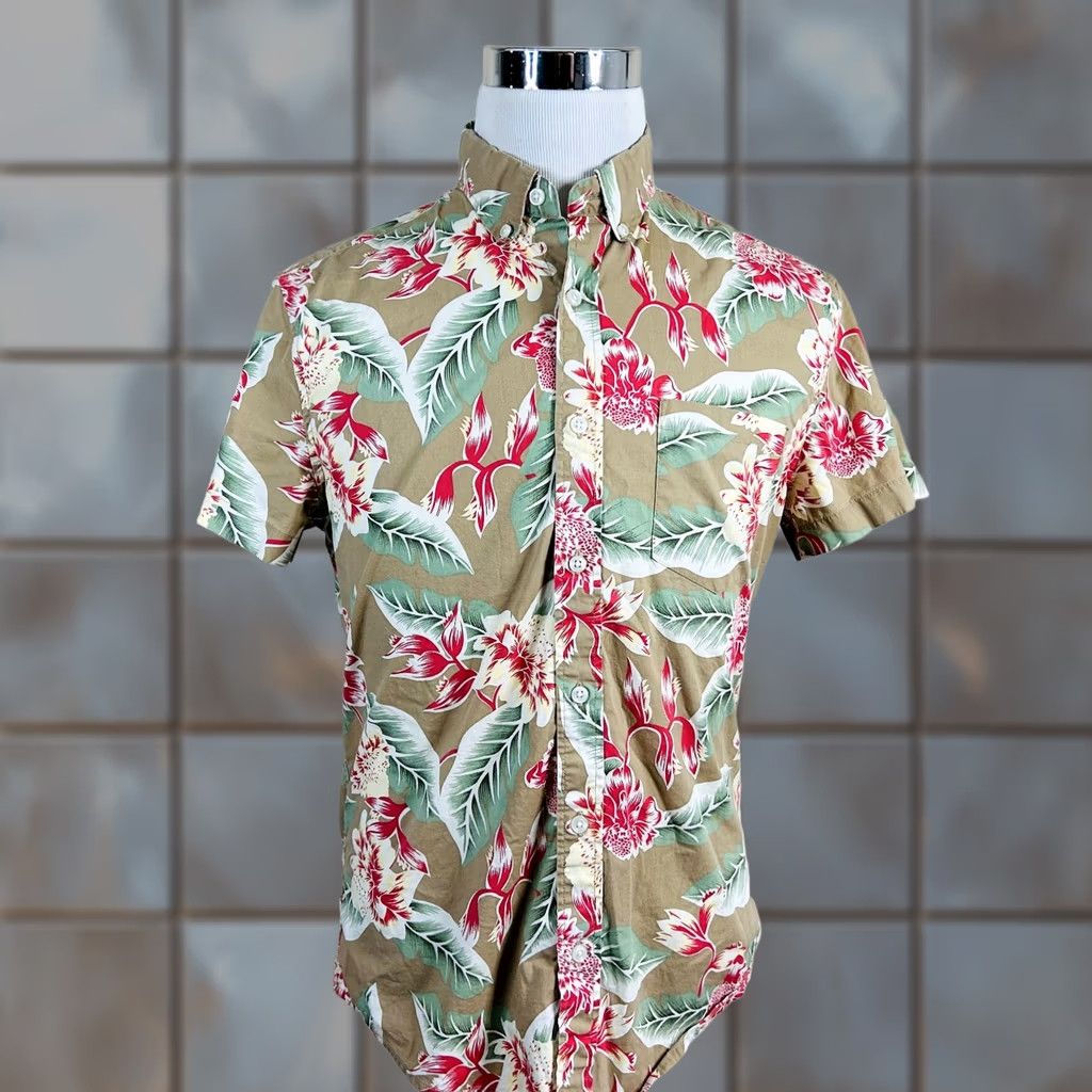 J.Crew J.CREW Shirt Slim Fit Washed Hawaiian Aloha Floral Button-Up Short Sleeve Beige Green Red M Mens Size US M / EU 48-50 / 2 - 1 Thumbnail