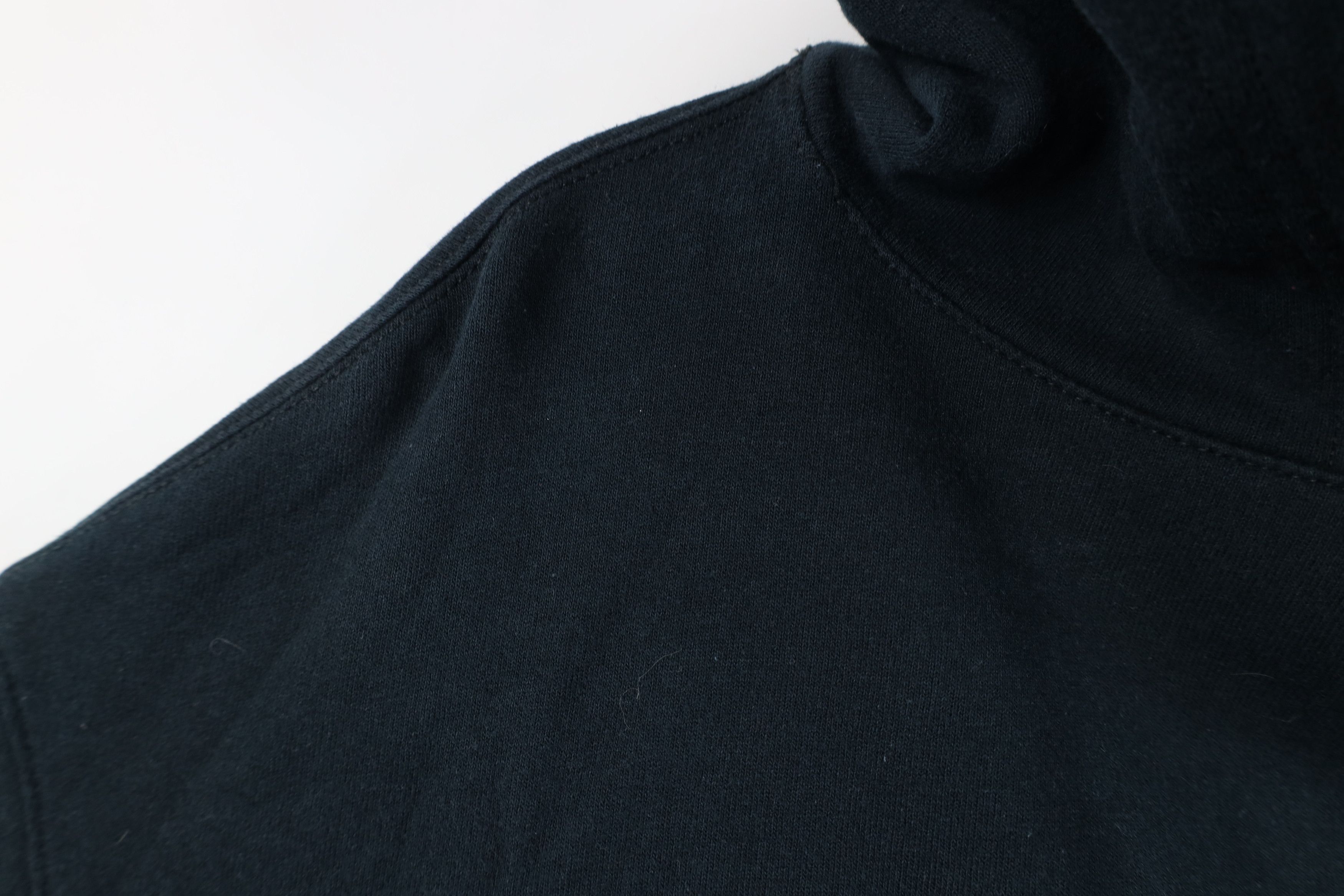 Champion Vintage Y2K Champion Classic Logo Hoodie Sweatshirt Black Size US L / EU 52-54 / 3 - 7 Thumbnail