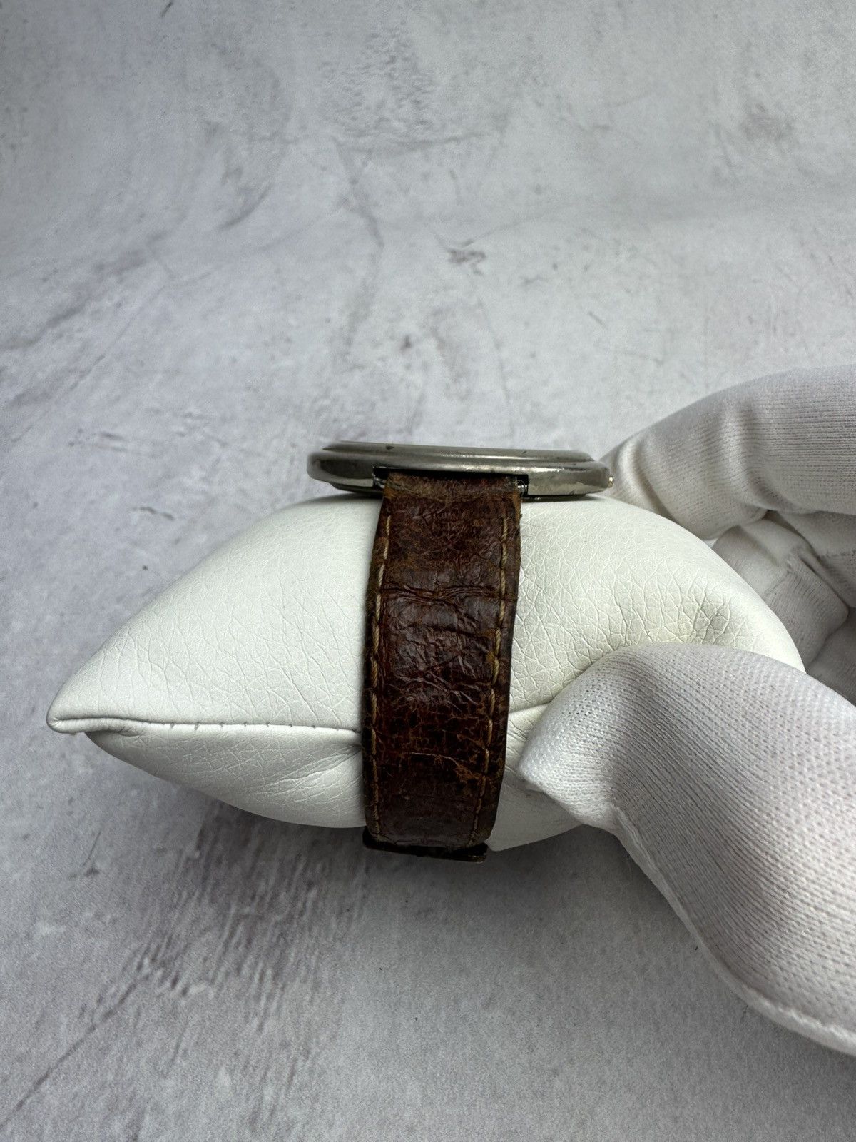 Japanese Brand Vintage futuristic watch Size ONE SIZE - 2 Thumbnail