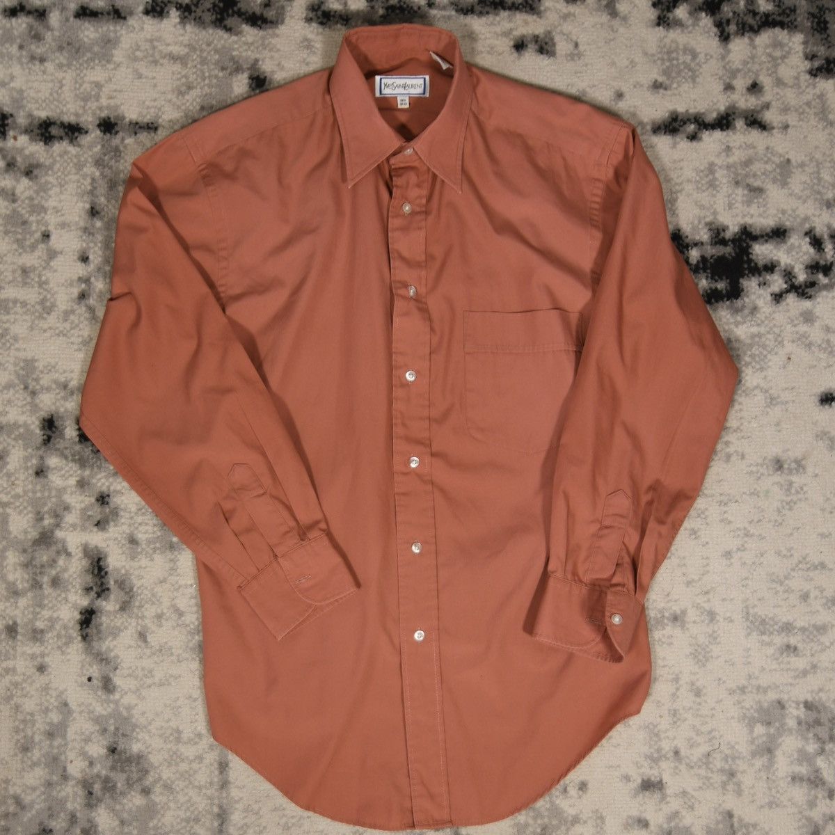 Yves Saint Laurent Vintage Yves Saint Laurent Faded Red Button Up Shirt Size US S / EU 44-46 / 1 - 3 Thumbnail