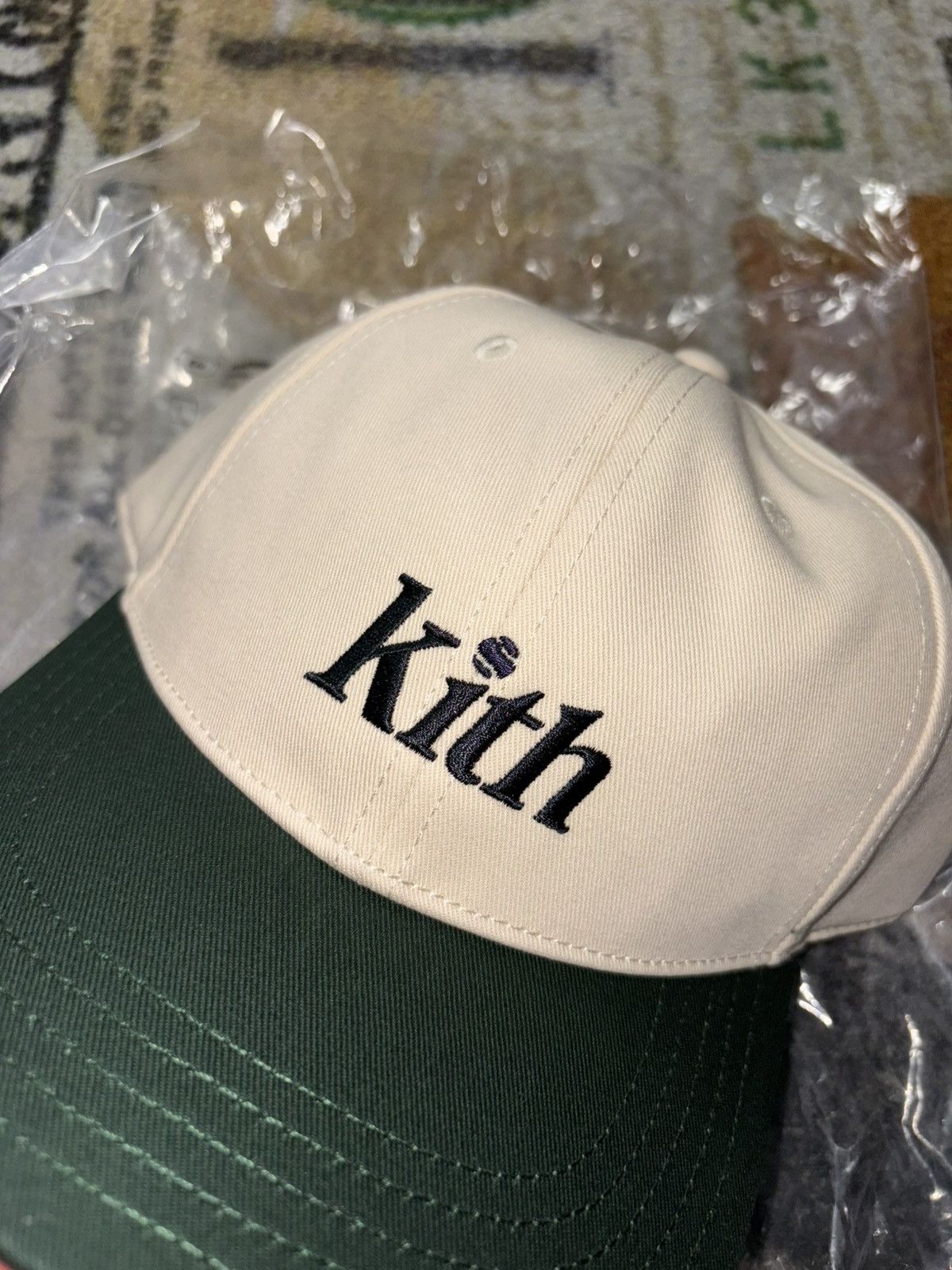Kith Kith x Wilson Two Tone Aaron Cap Sanddrift Size ONE SIZE - 2 Thumbnail