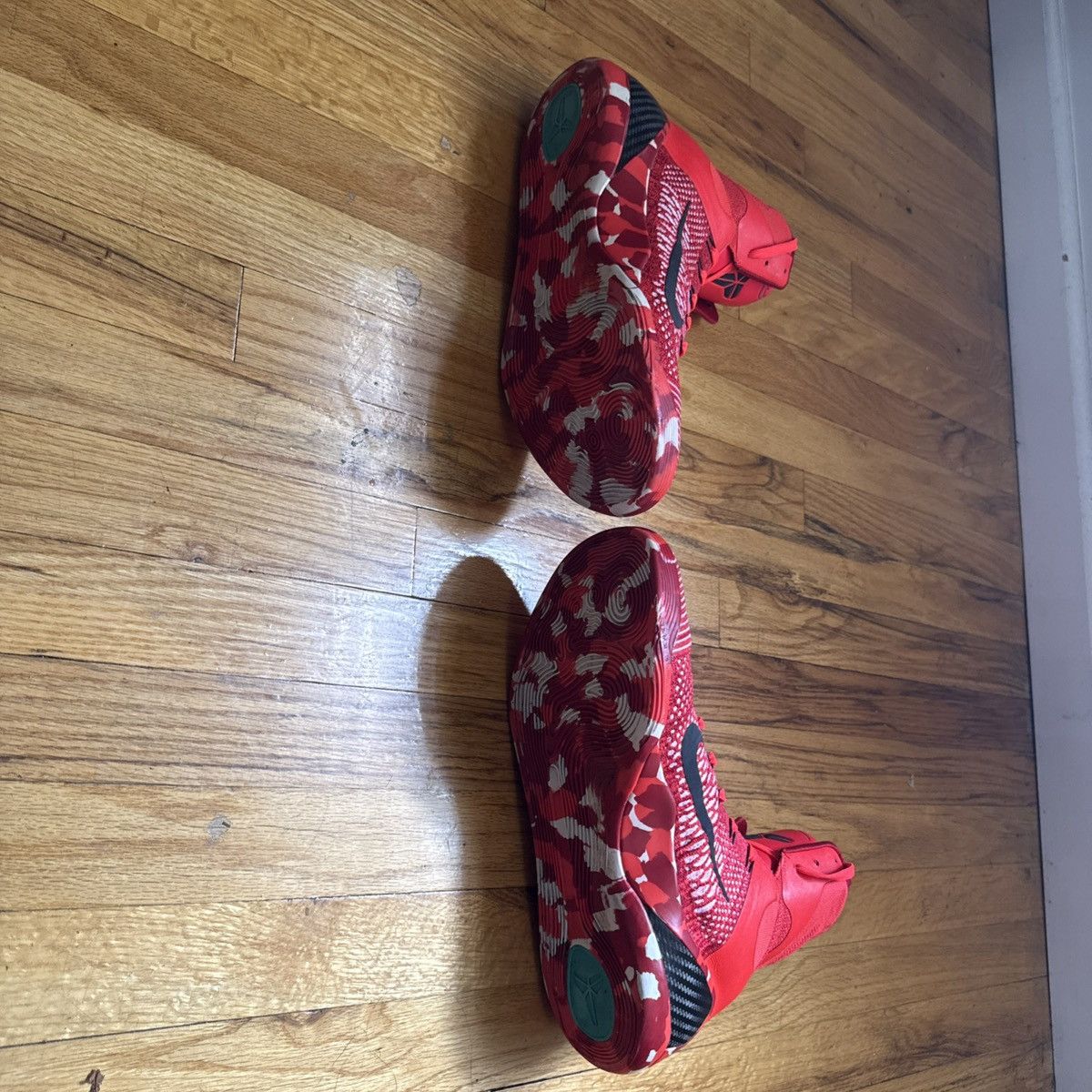 Nike 2014 Nike Kobe Elite 9’s ‘Christmas’ Size US 14 / EU 47 - 5 Thumbnail