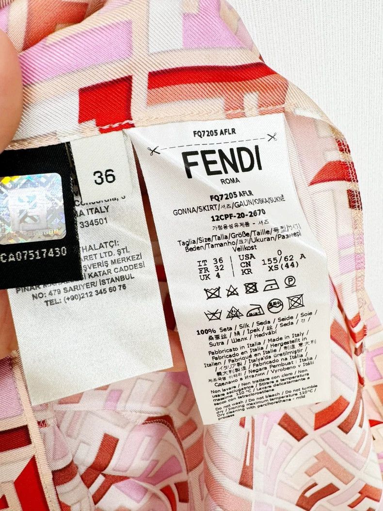 Fendi Fendi Logo Silk Midi Skirt Almost New Size 34" / US 12 / IT 48 - 4 Thumbnail