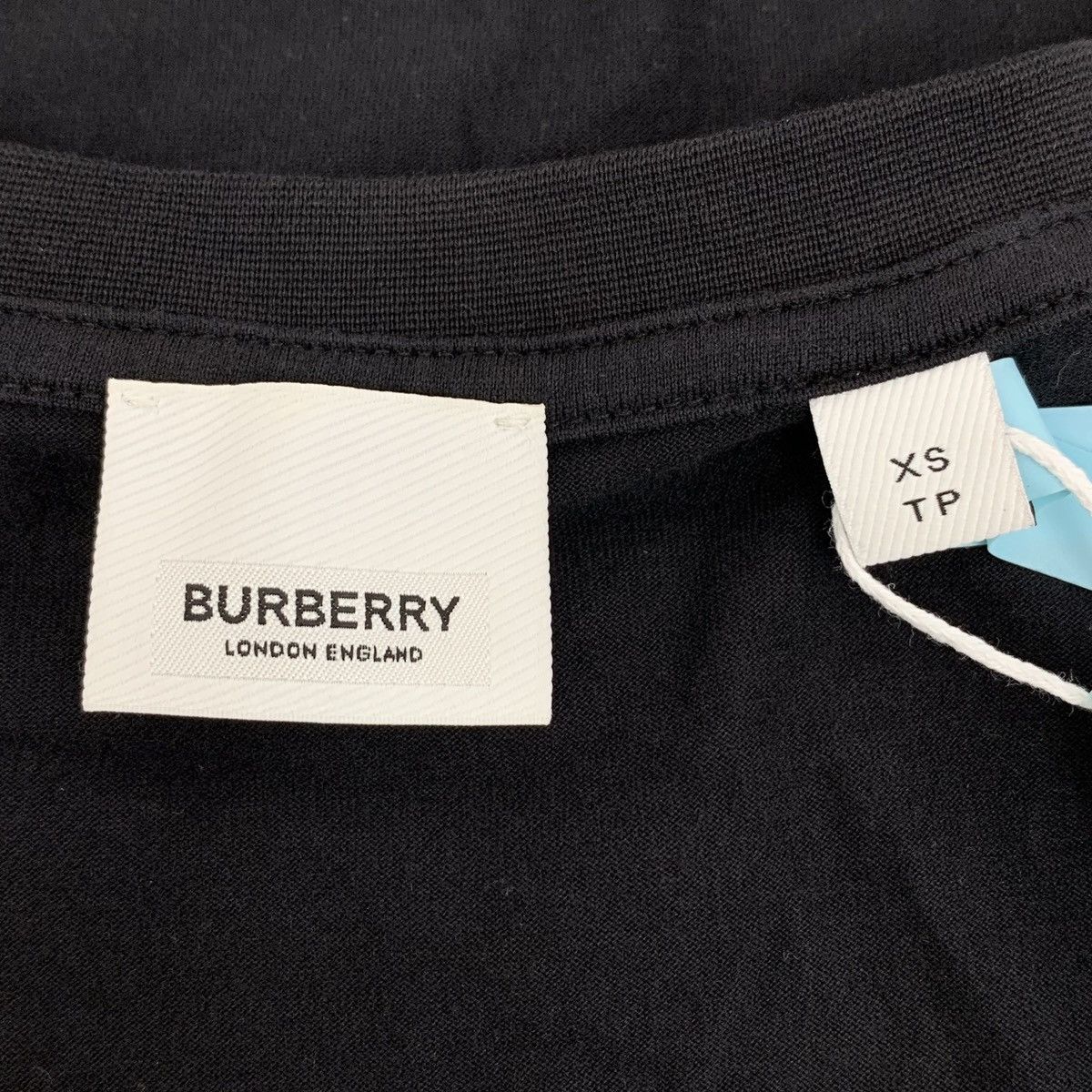 Burberry Burberry Black TB Embroidery Cotton Crew Neck T-shirt K26WX Size US XS / EU 42 / 0 - 5 Thumbnail