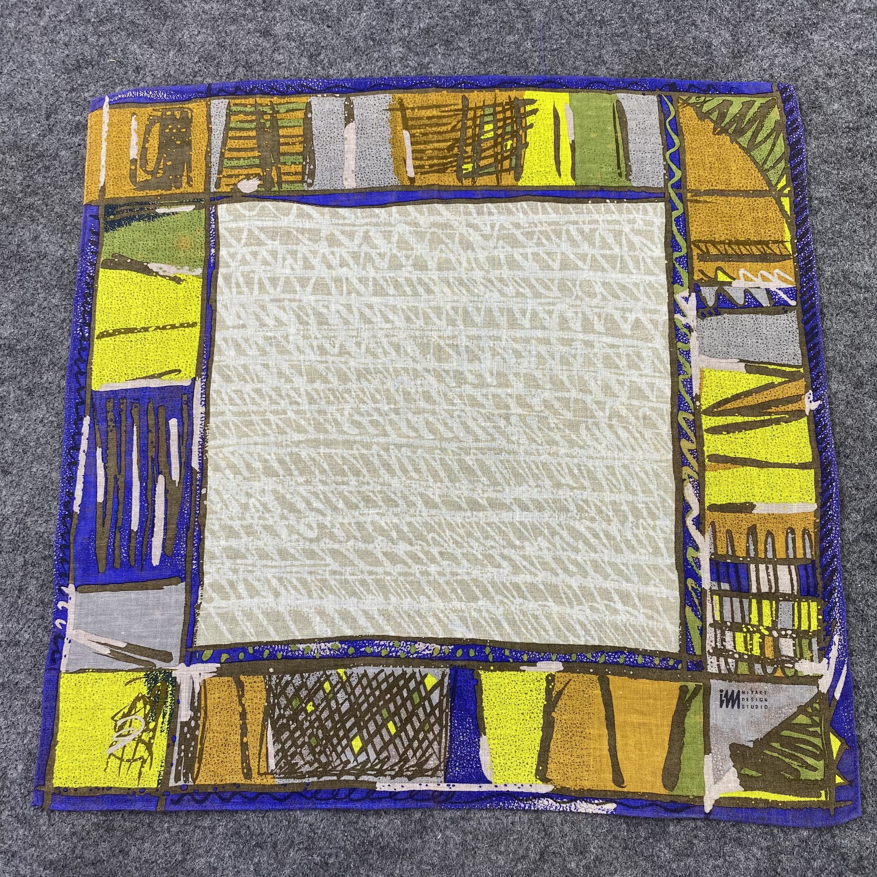 Issey Miyake × Japanese Brand Issey Miyake Handkerchief / Bandana / Neckerchief-B736 Size ONE SIZE - 3 Thumbnail
