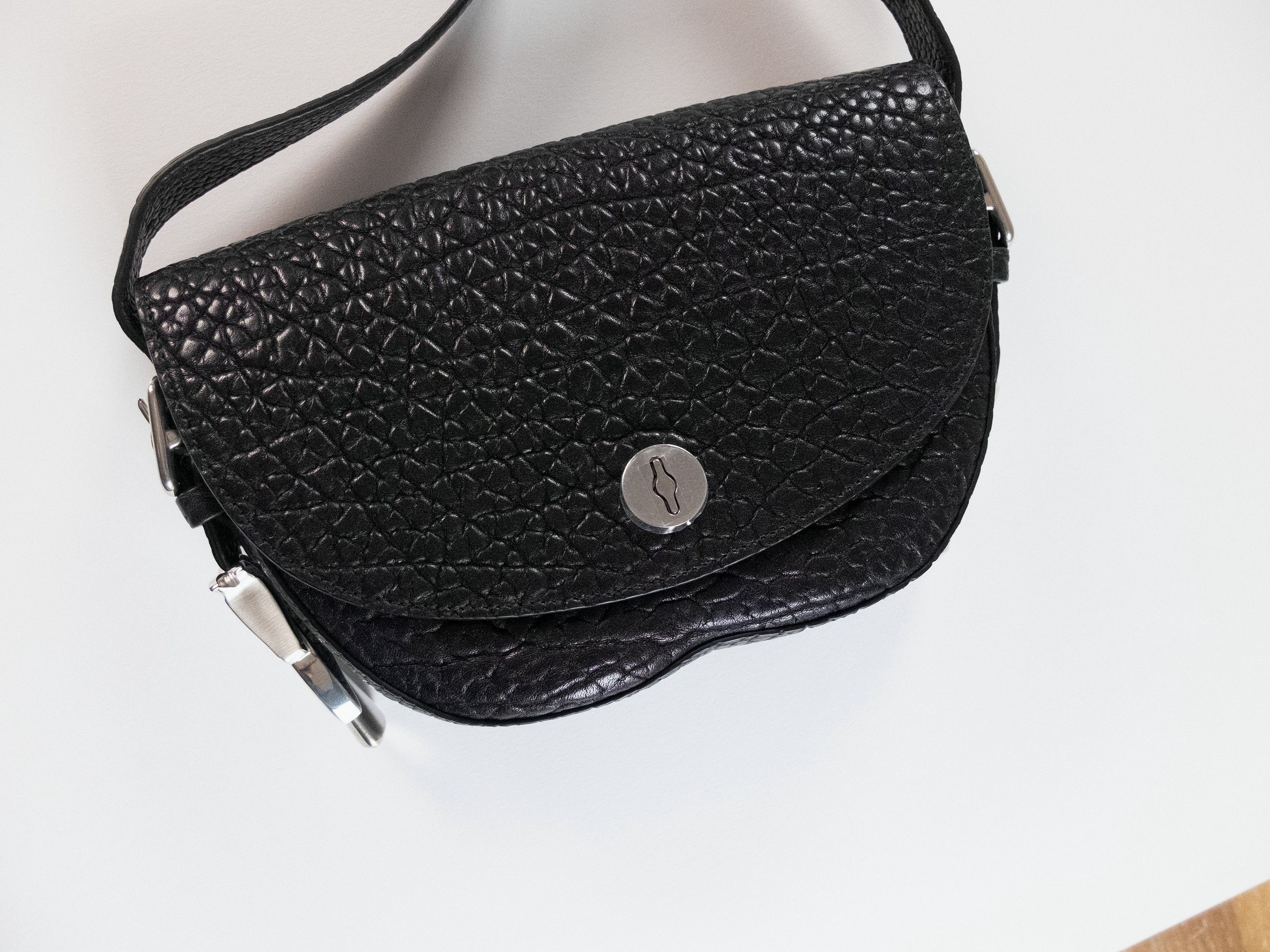 Burberry BURBERRY Chess small black leather crossbody bag Daniel Lee Size ONE SIZE - 9 Thumbnail