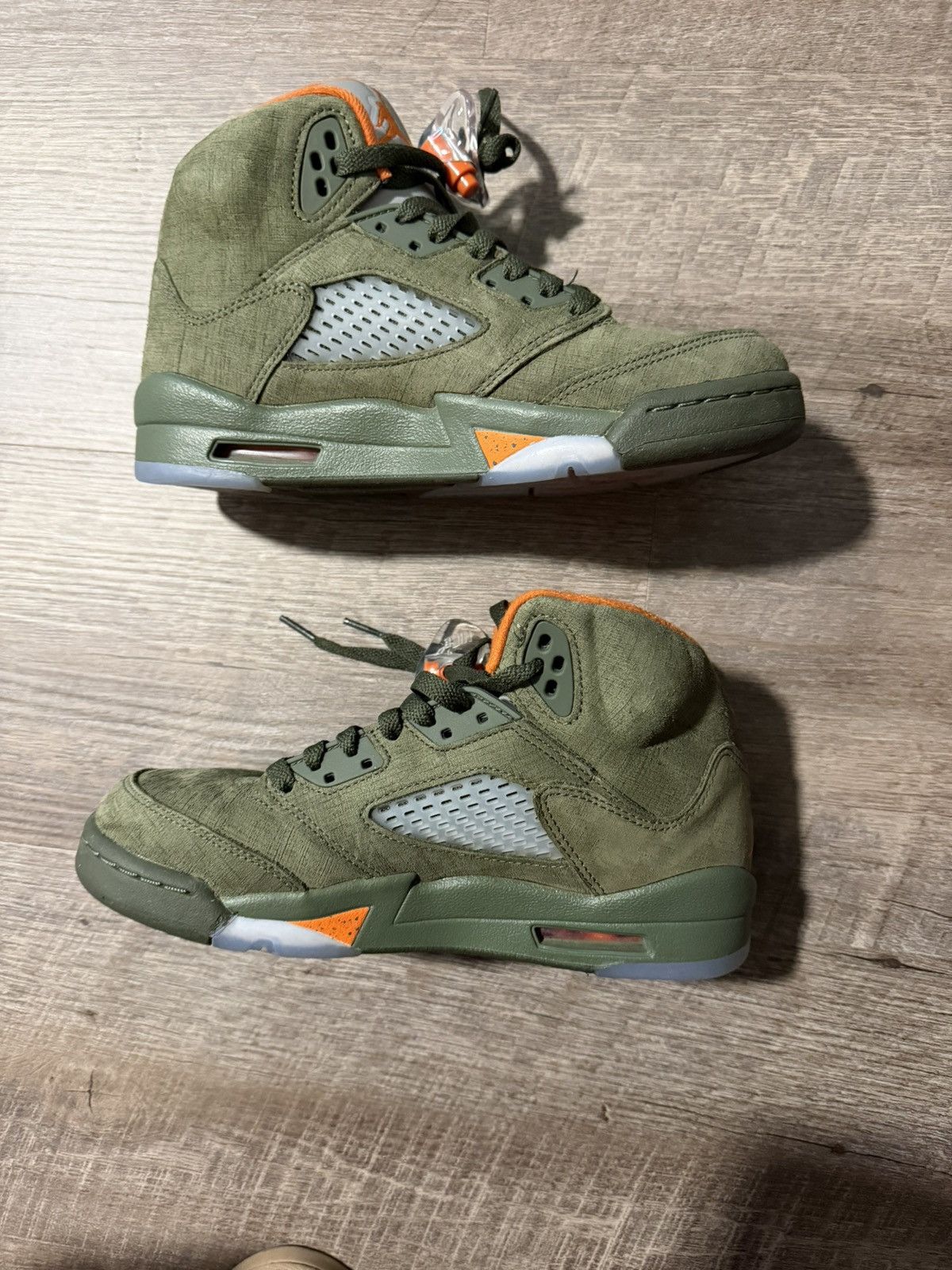 Jordan Brand Air Jordan 5 Retro "Olive Size US 5.5 / IT 35.5 - 1 Thumbnail