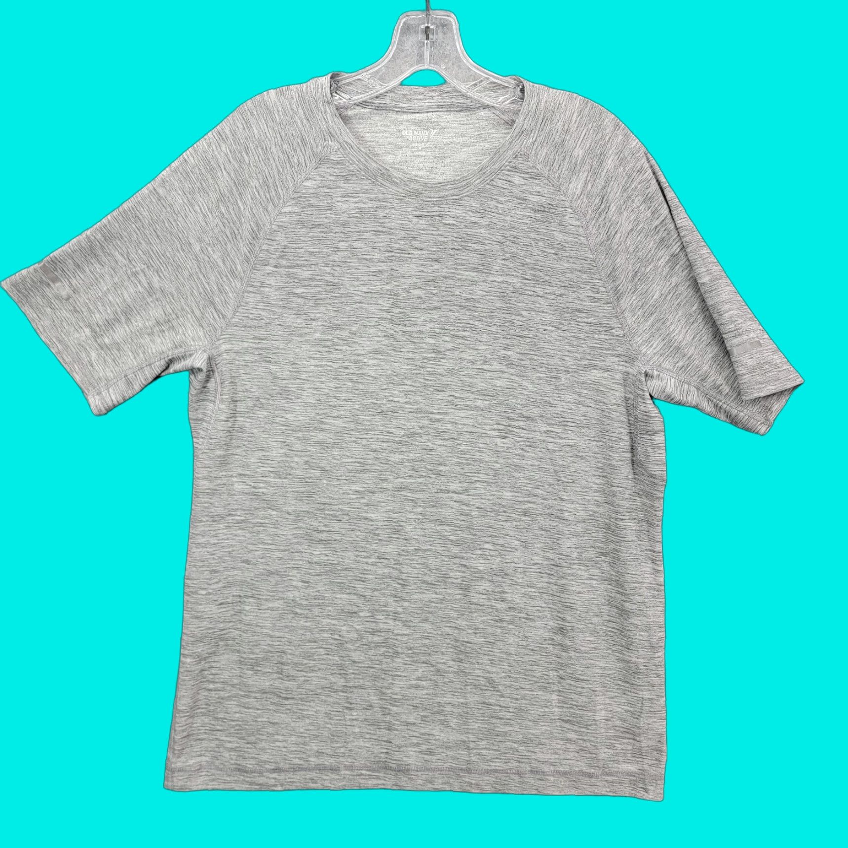 Old Navy Old Navy Active Men's Go Dry Gray Shirt Size medium Size US M / EU 48-50 / 2 - 1 Thumbnail