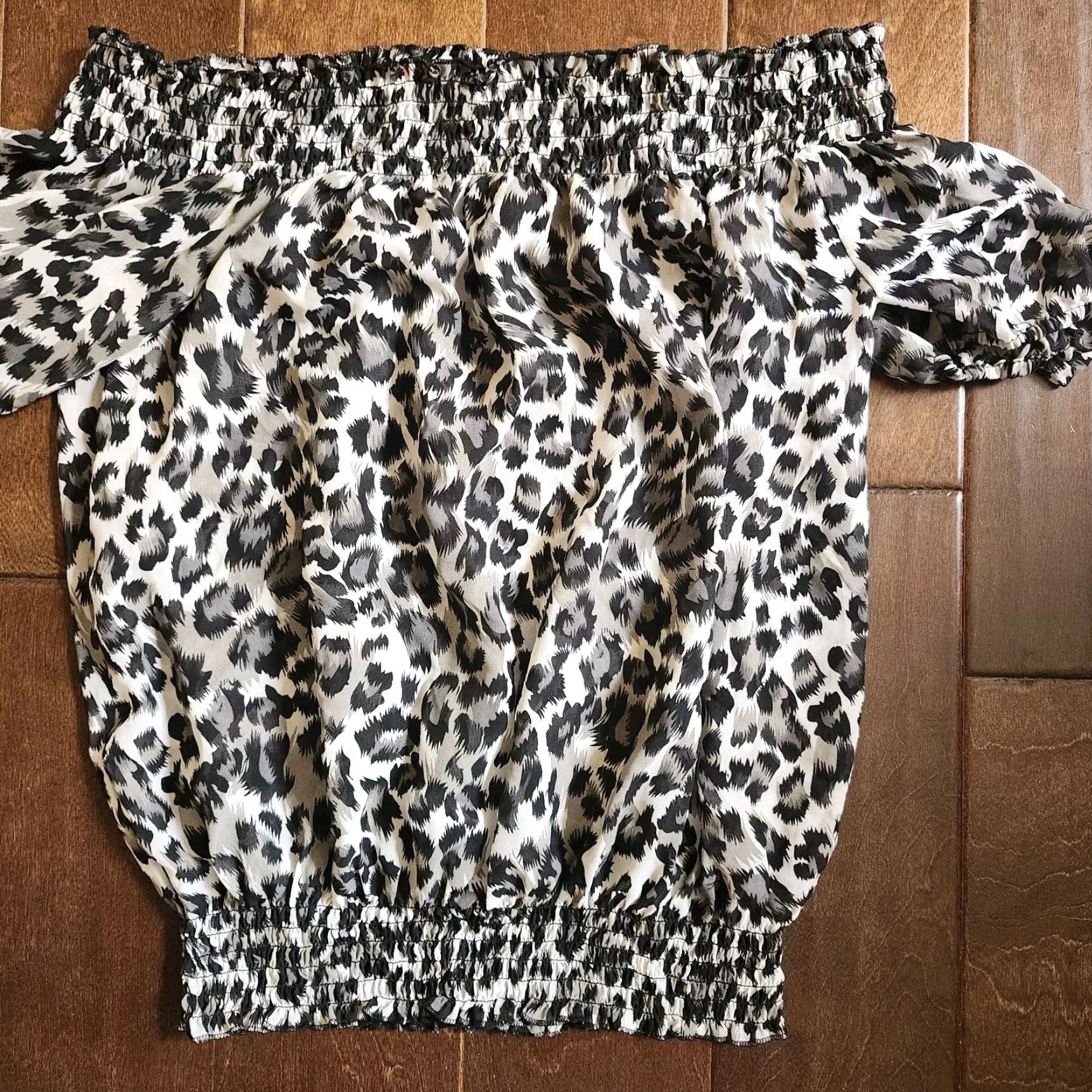 Forever 21 Forever 21 Leopard Print Off Shoulder Top - Short Sleeve - Pullover - Size S/P - Multicolor - Blouse - Women - Casual Party Travel - S/P Size S / US 4 / IT 40 - 5 Thumbnail