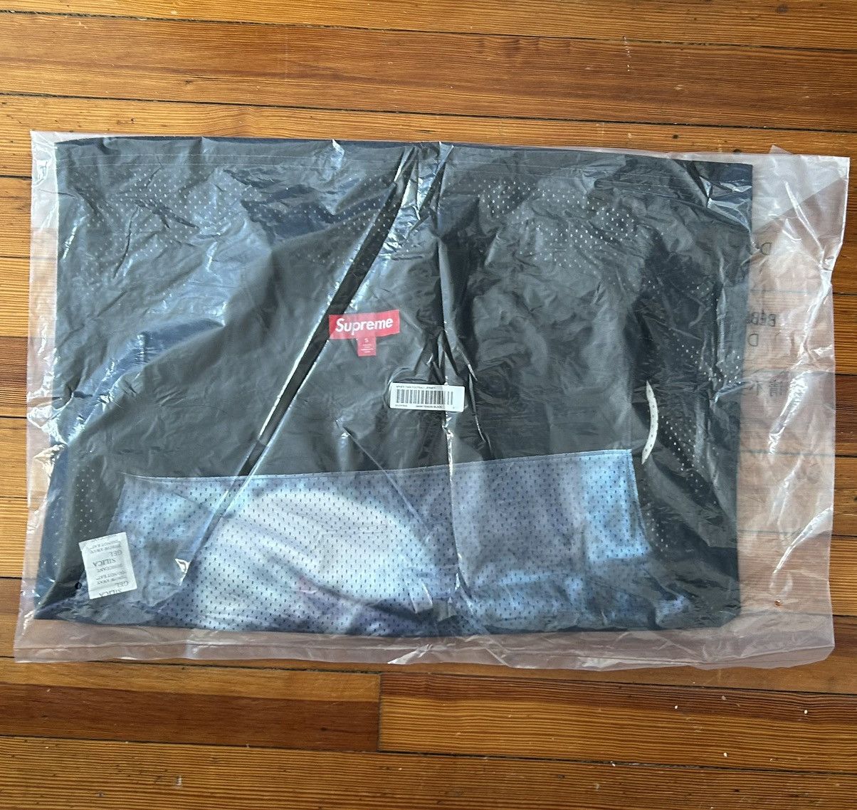 Supreme Supreme x Aphex Twin Football Jersey 'Black' Size US S / EU 44-46 / 1 - 4 Thumbnail