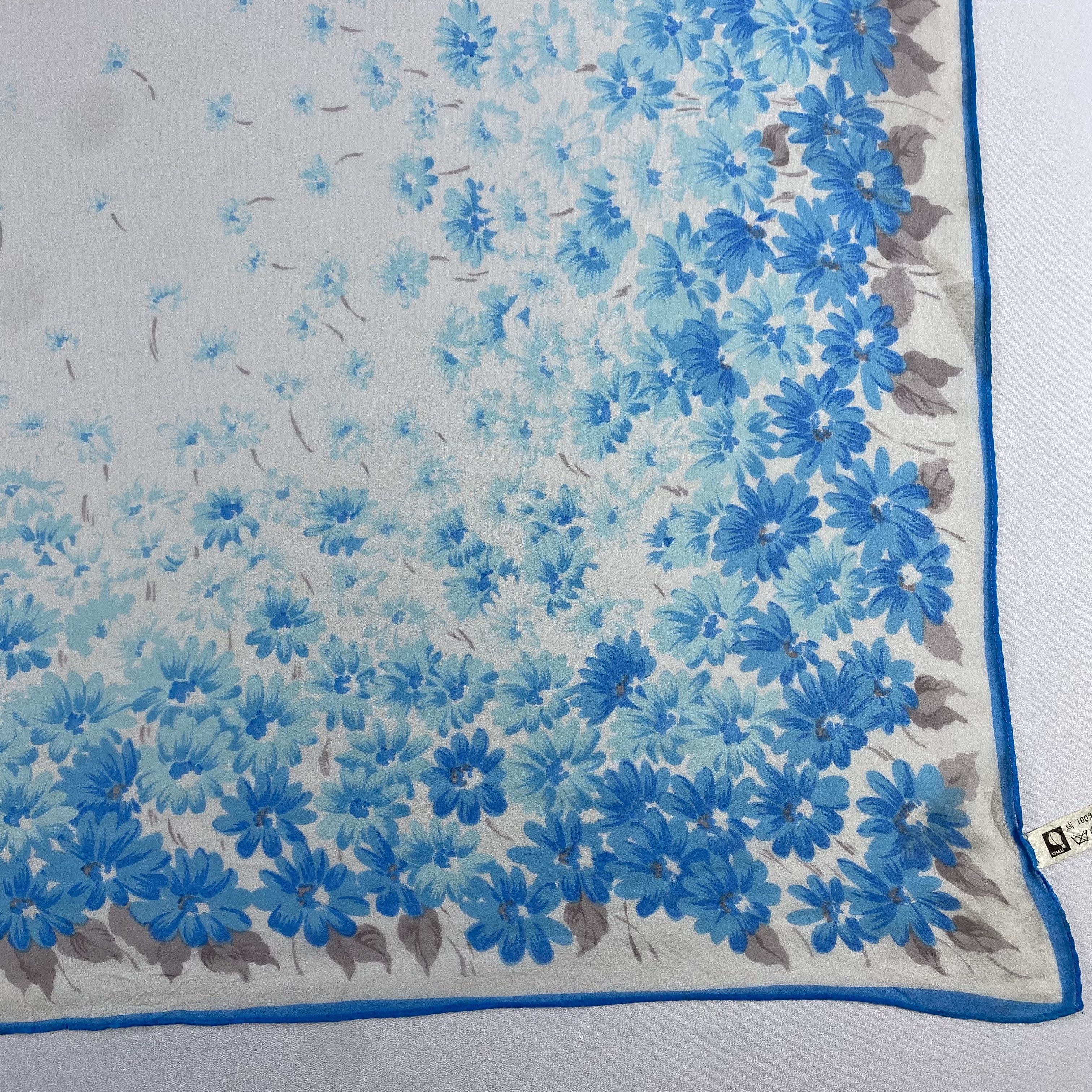Japanese Brand × Vintage Vintage Japanese Brand Floral Silk Scarf SS099 Size ONE SIZE - 2 Thumbnail