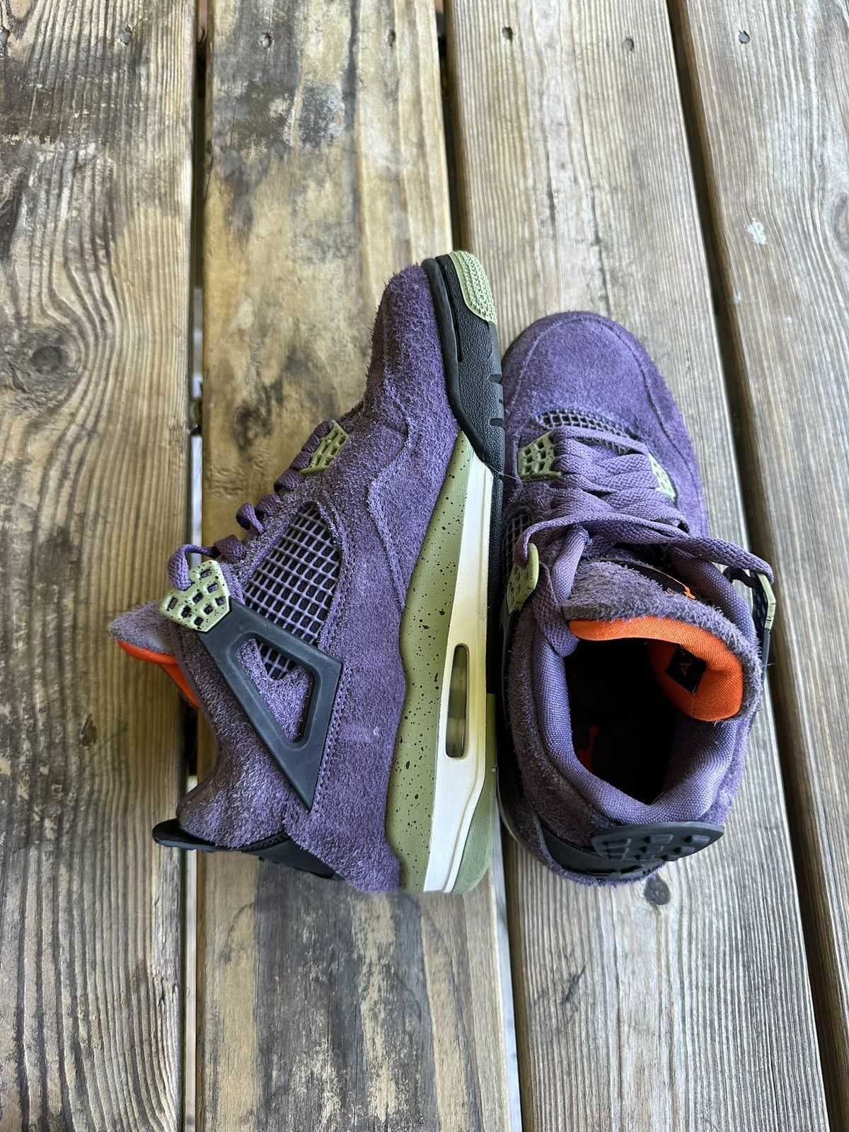 Nike NIKE AIR JORDAN 4 RETRO MID CANYON PURPLE Size US 7.5 / IT 37.5 - 2 Thumbnail