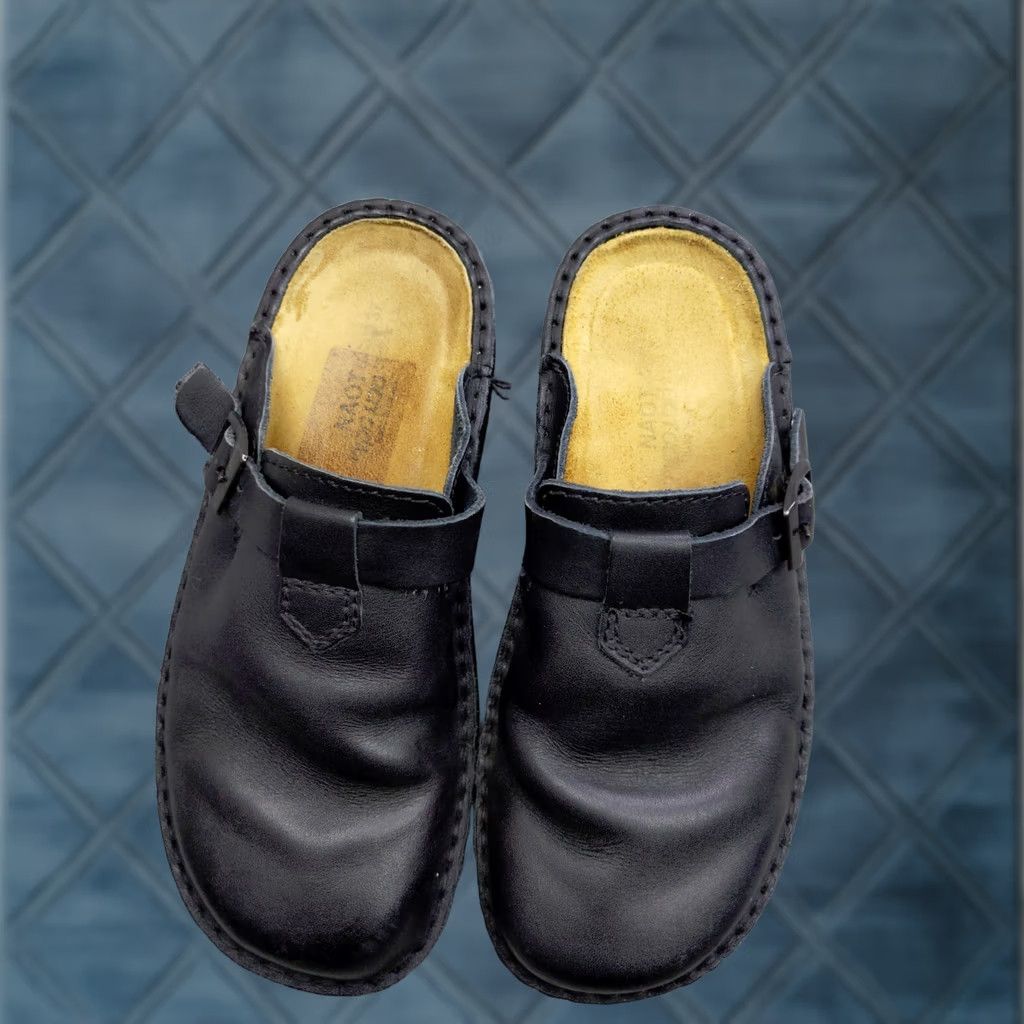 Vintage Naot Clogs Mules 37 Womens 6 Black Leather Slip-On Buckle Orthopedic Comfort Shoes Size US 6 / IT 36 - 1 Thumbnail