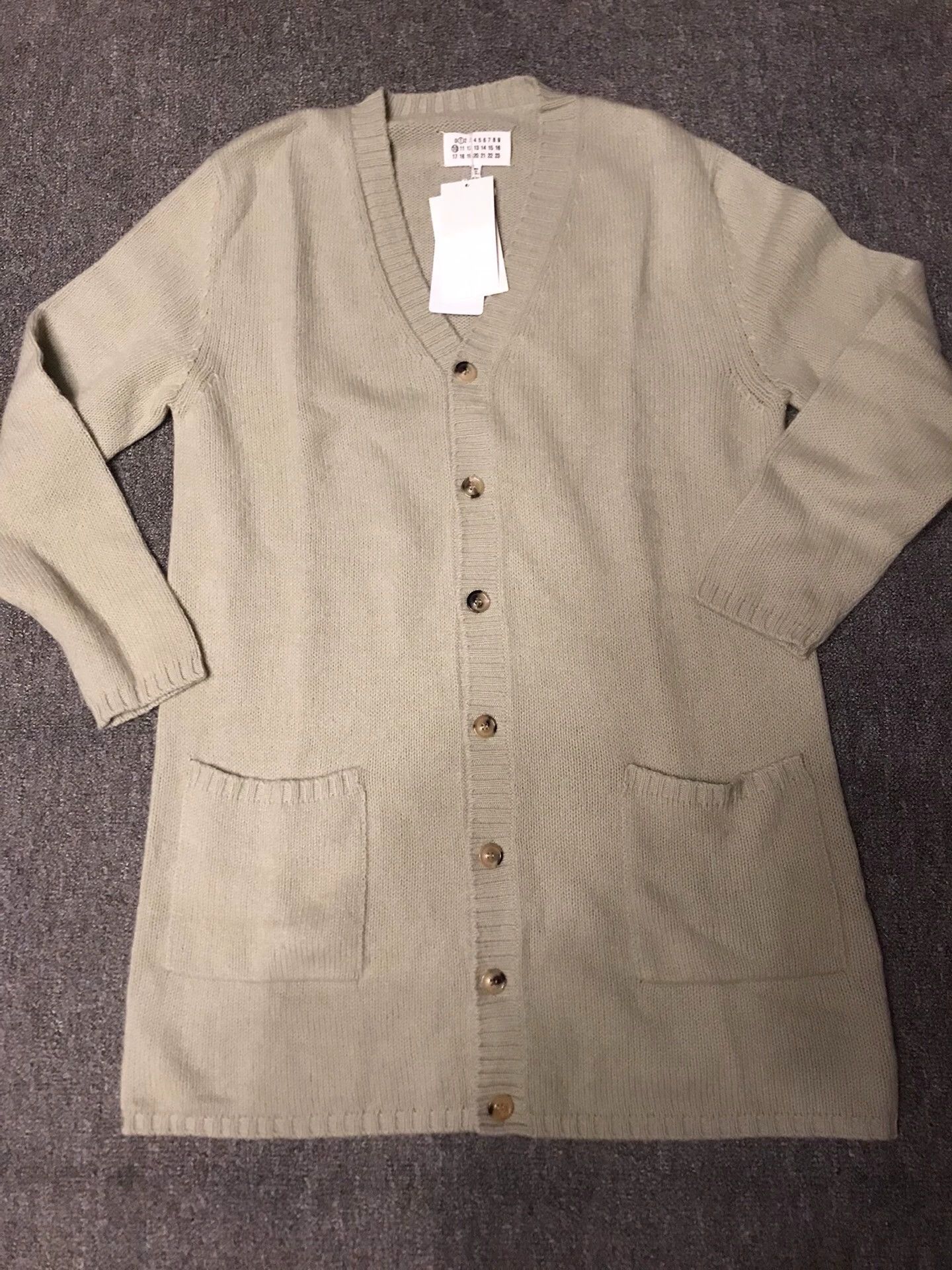 Maison Margiela Maison Margiela new S oversized wool long unisex cardigan Size US S / EU 44-46 / 1 - 3 Thumbnail