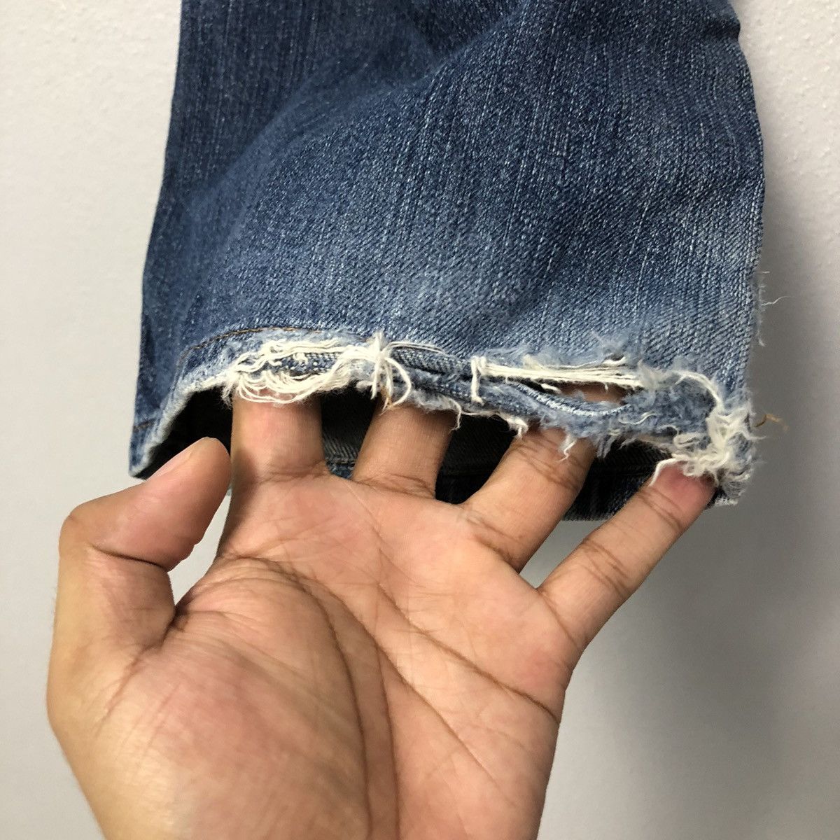 Jean × Wrangler Vintage Wrangler Jeans Distressed Denim Pants 34x39 Size US 33 - 10 Thumbnail